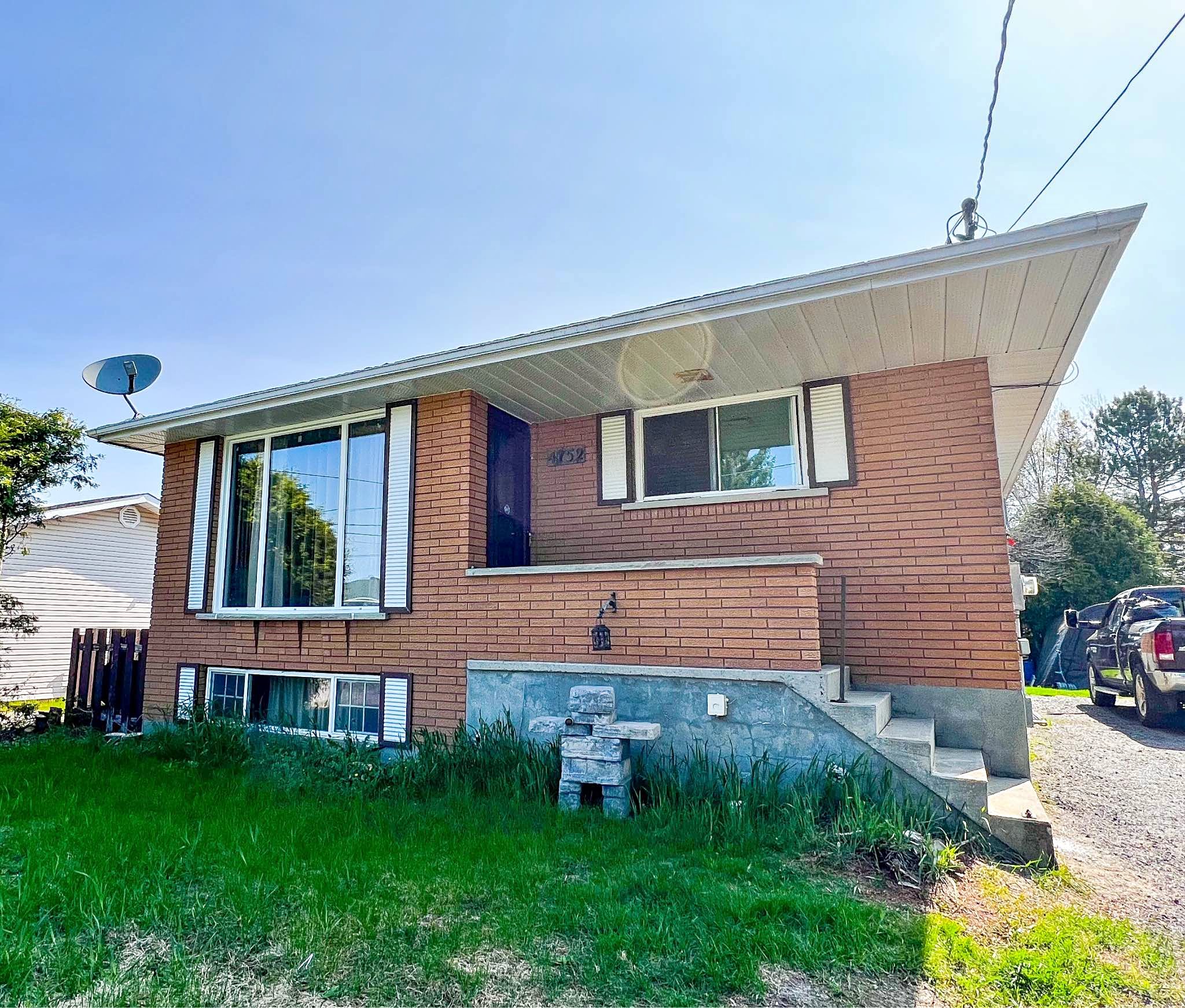 5 Beds 2 Baths House Property Rentals Sudbury, Ontario Facebook