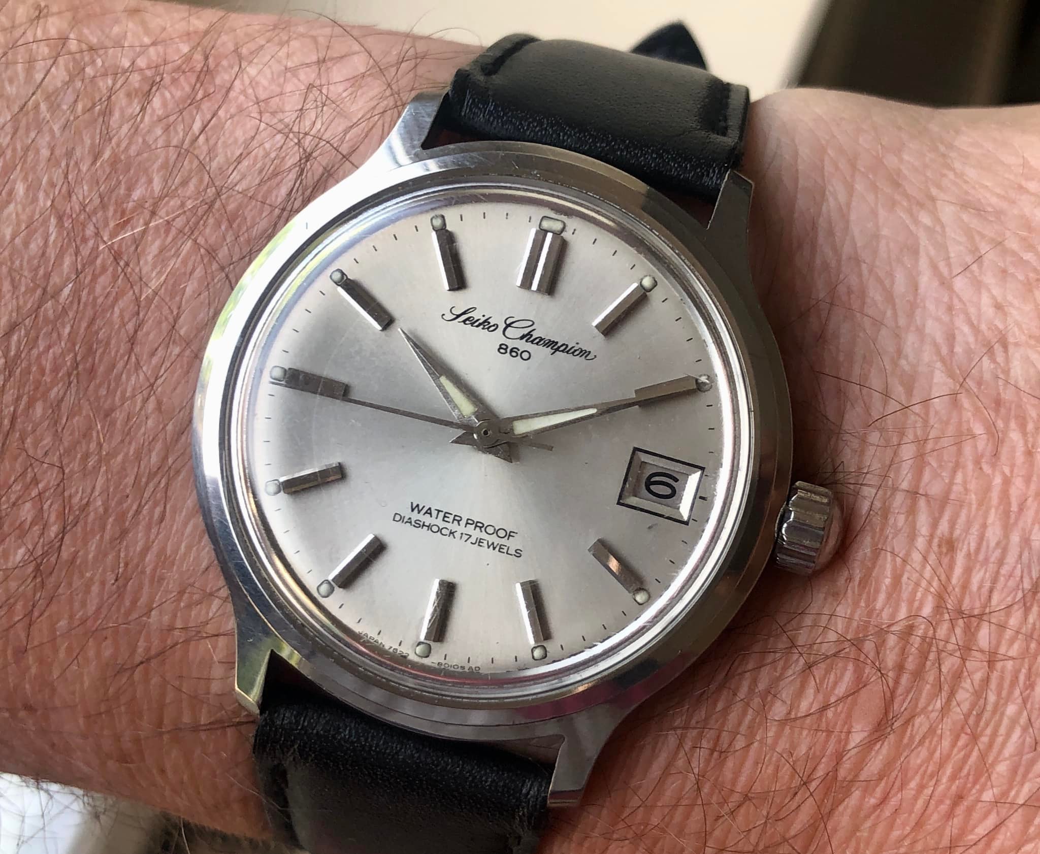 Seiko Champion 860 (7622-8010) from 1966. I like the way the lugs 