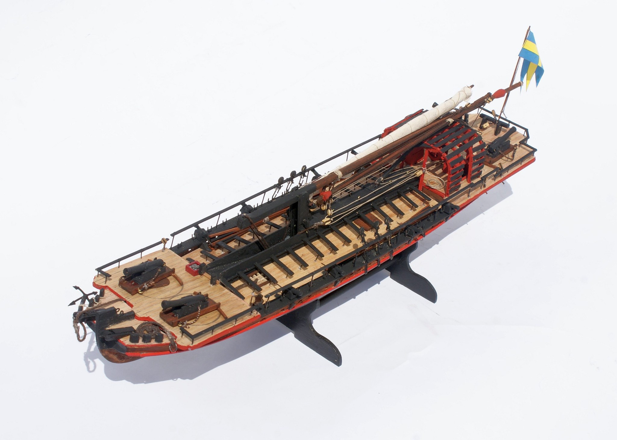 BLUE SHADOW - United States Navy Brig 1778 by Mamoli. The brig