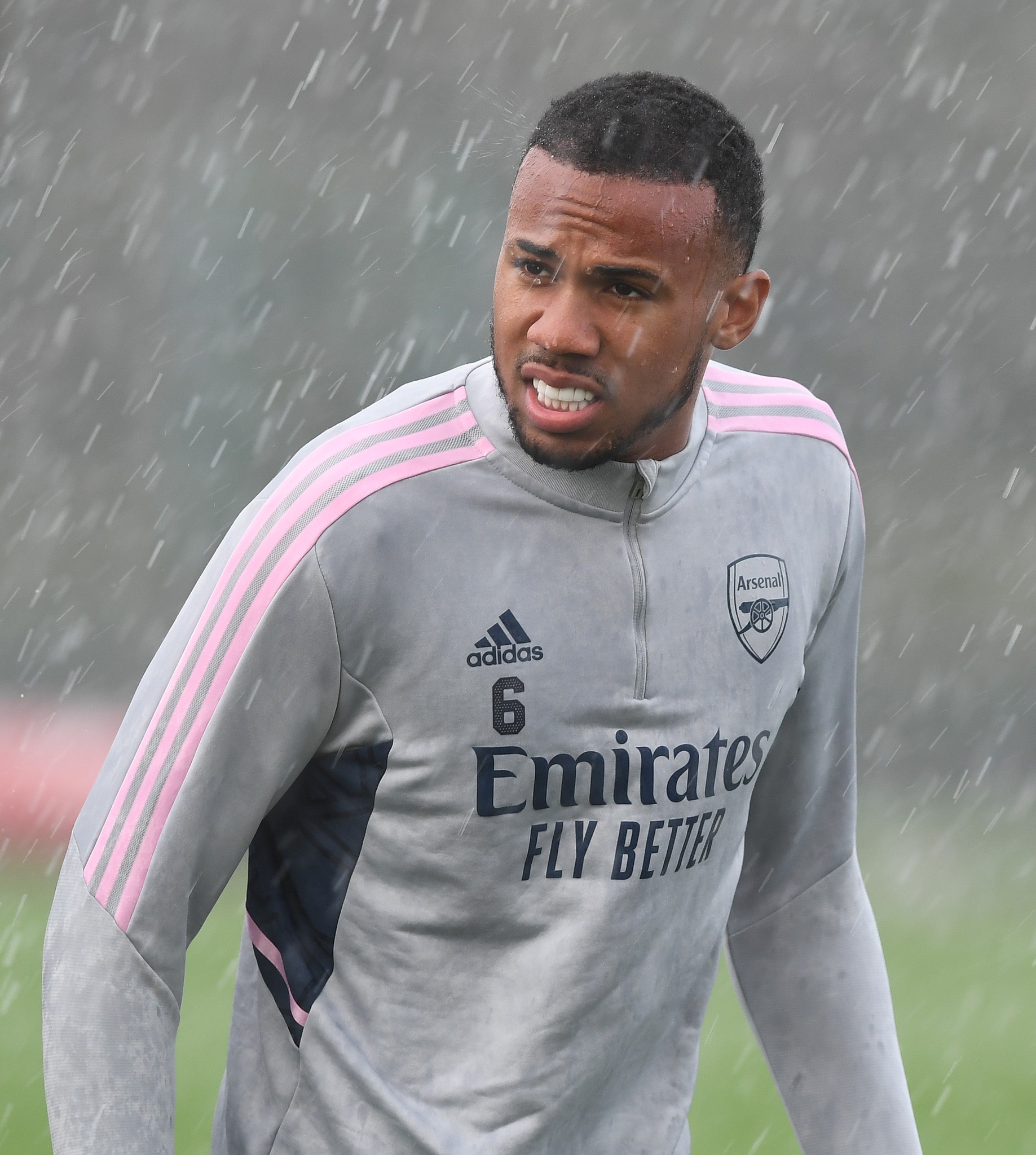 Arsenal - 😅 You can't beat training in the rain! ☔️