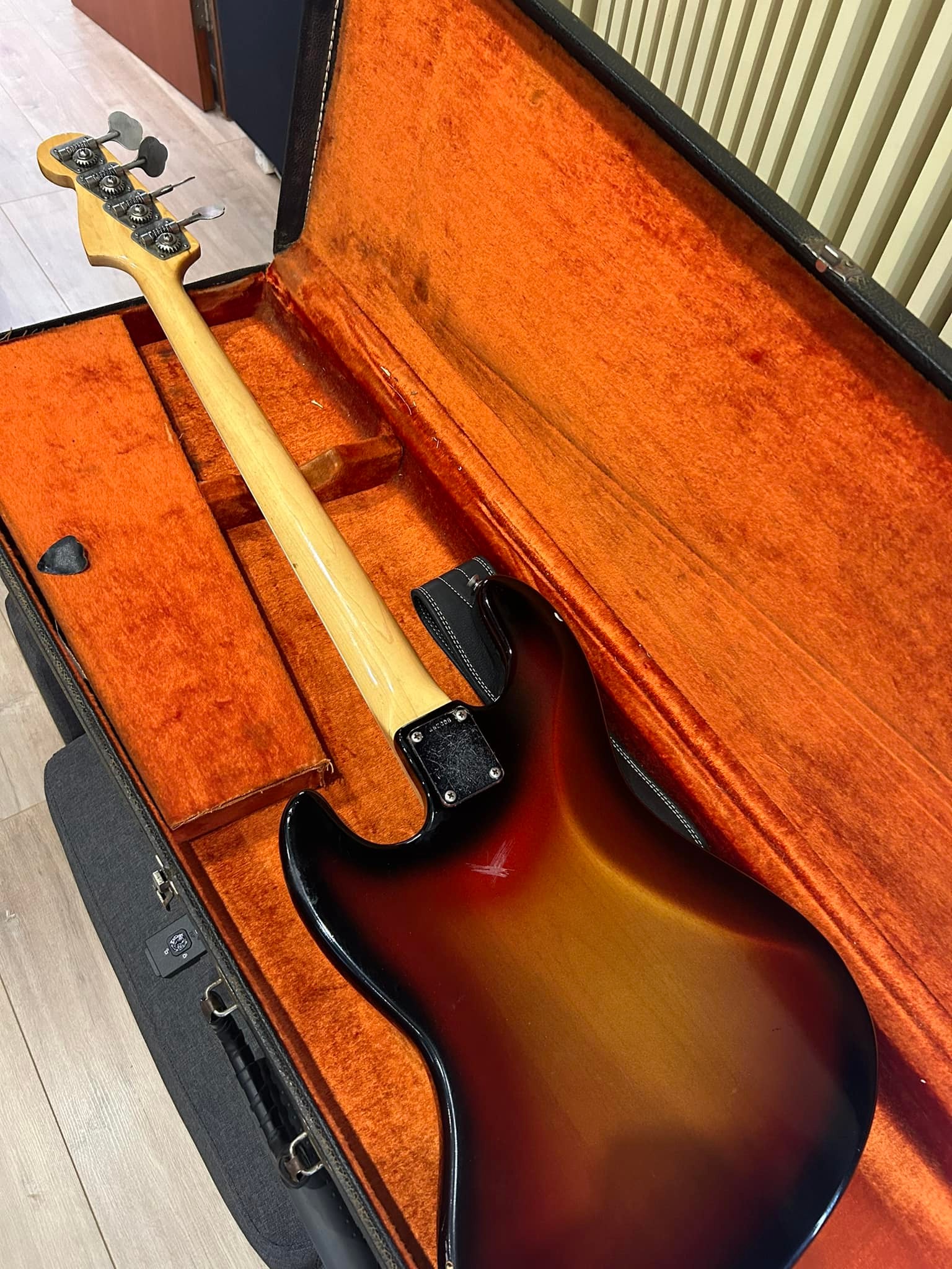 What is the value of a 1972 Fender Jazz Bass?