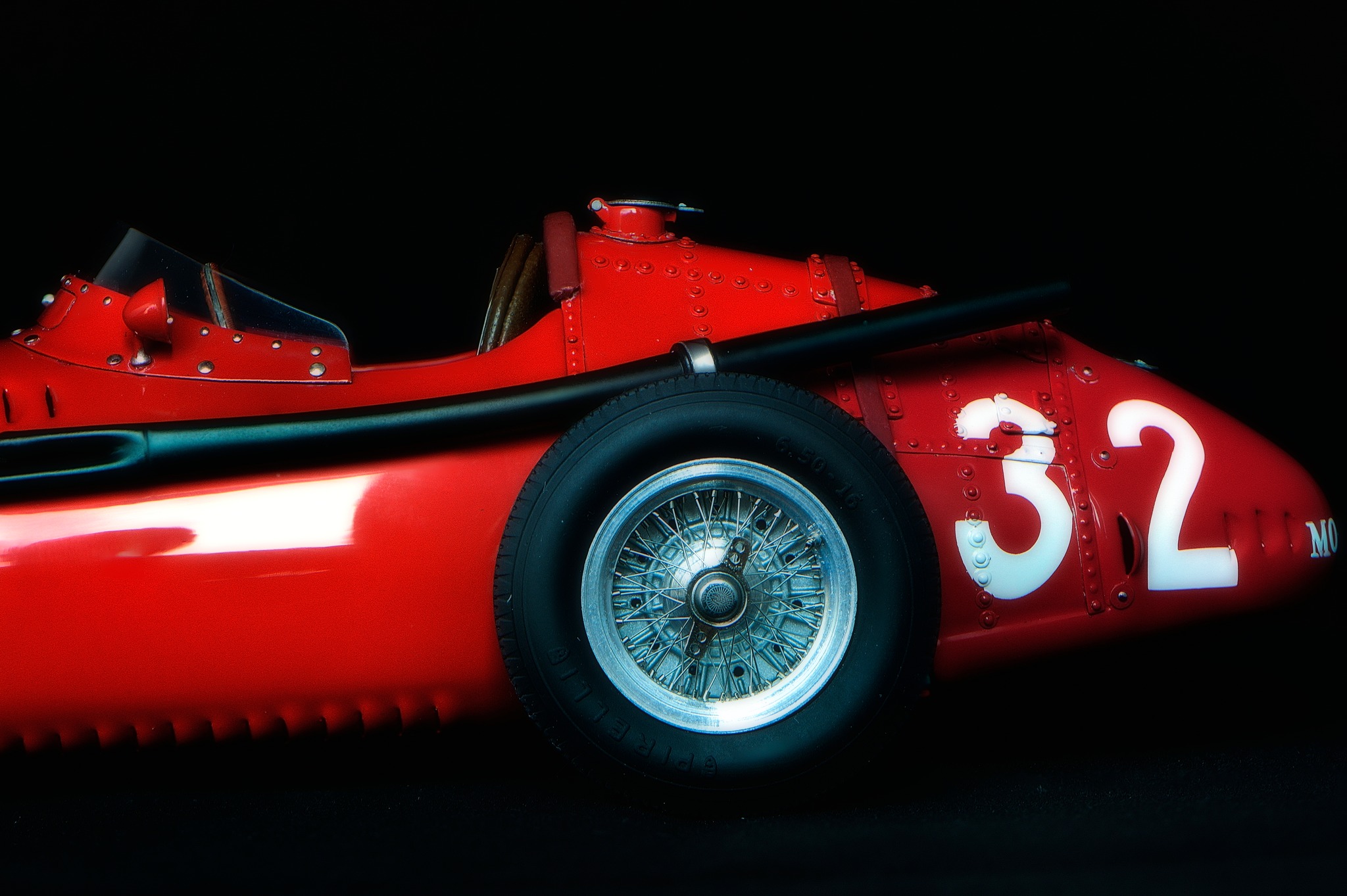 Maserati 250F GP Monaco Fangio 1957 CMC 1:18
