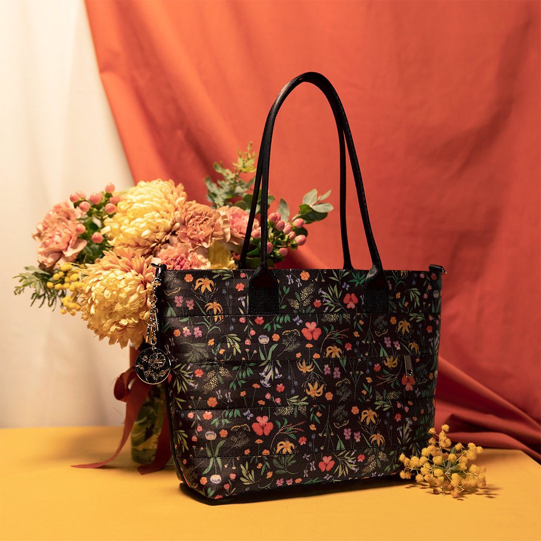SAUIVD Wildflower Brain Canvas Tote Bag - Reusable Floral Shopping Bag For Women, 15.7x13.7in