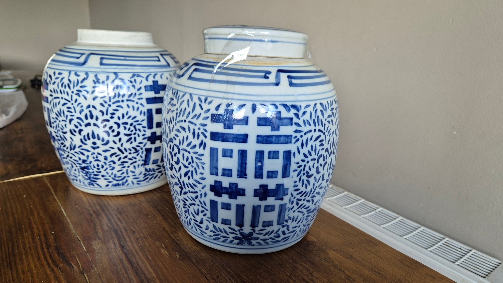 Vase Chinois Ancien En Porcelaine Bleue - Double Bonheur Réparé - Déco Asiatique Authentique