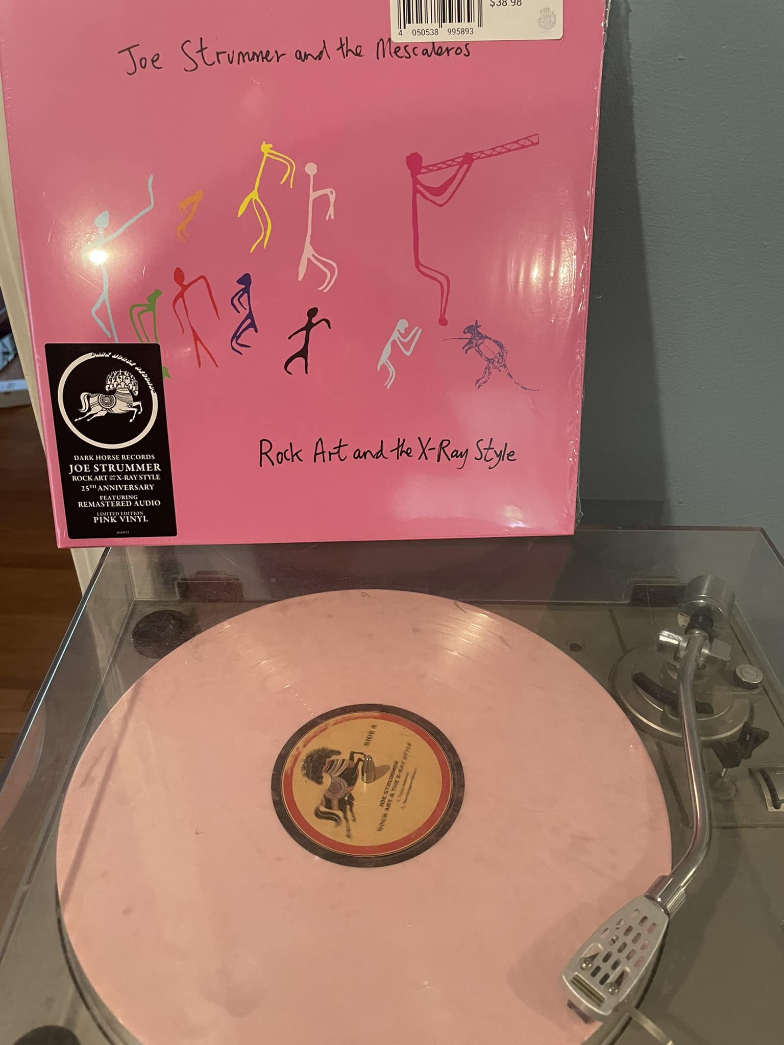 Now playing: Joe Strummer & The Mescaleros - Global A Go-Go (RSD