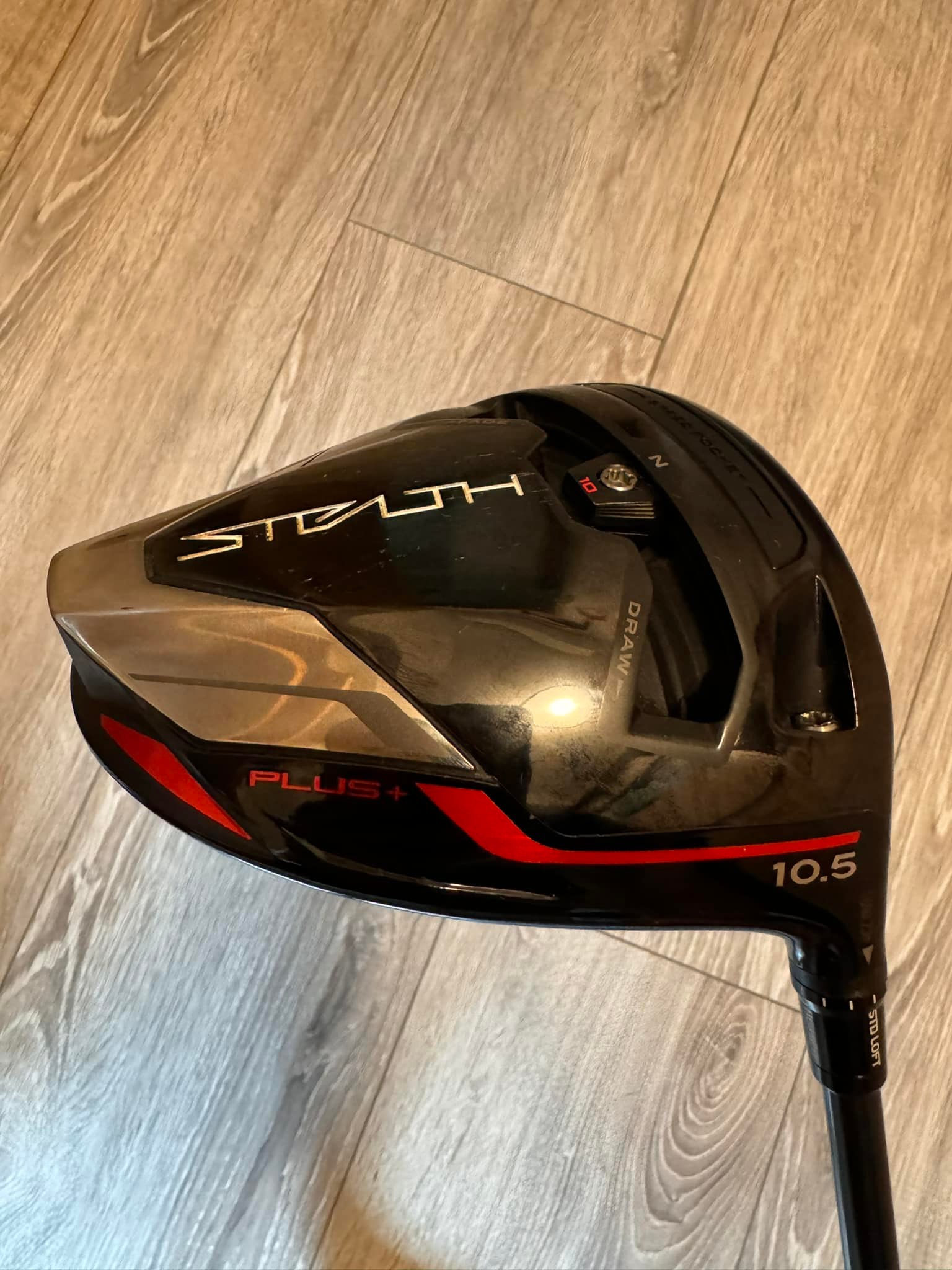 Taylormade Stealth Plus driver: 10.5 degree, original cover 