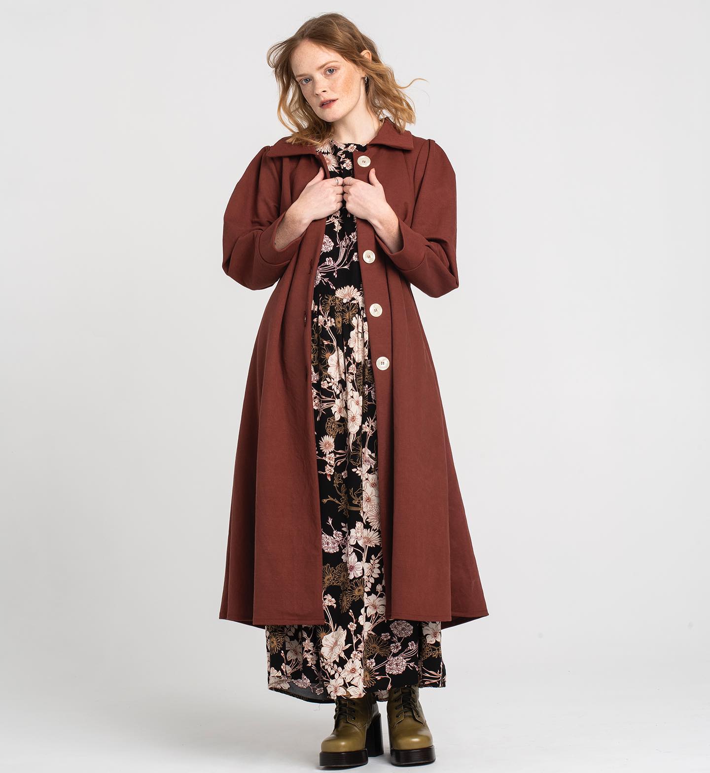 GABRIELA COLL GARMENTS】 