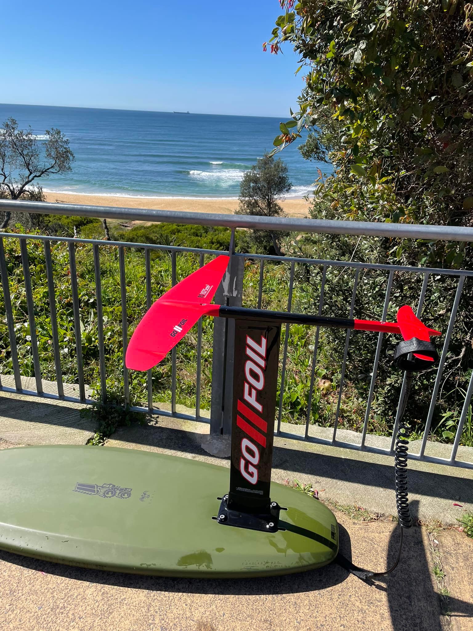 RS1075 foil board review: stable and controlled turns