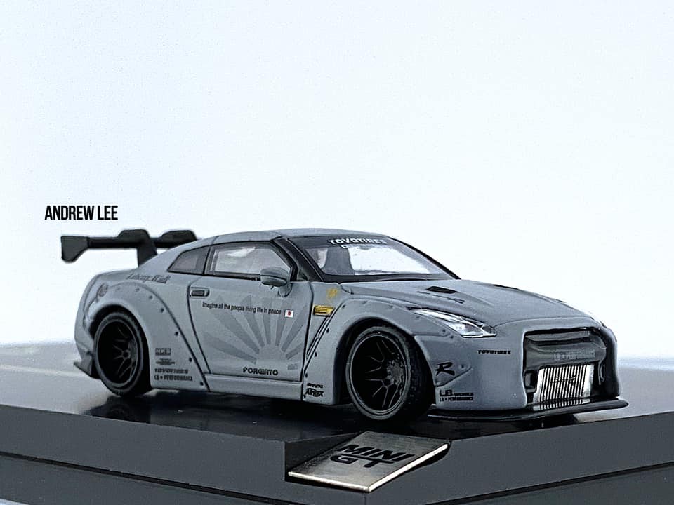 Mini GT LB Works Nissan GT-R Matte Grey