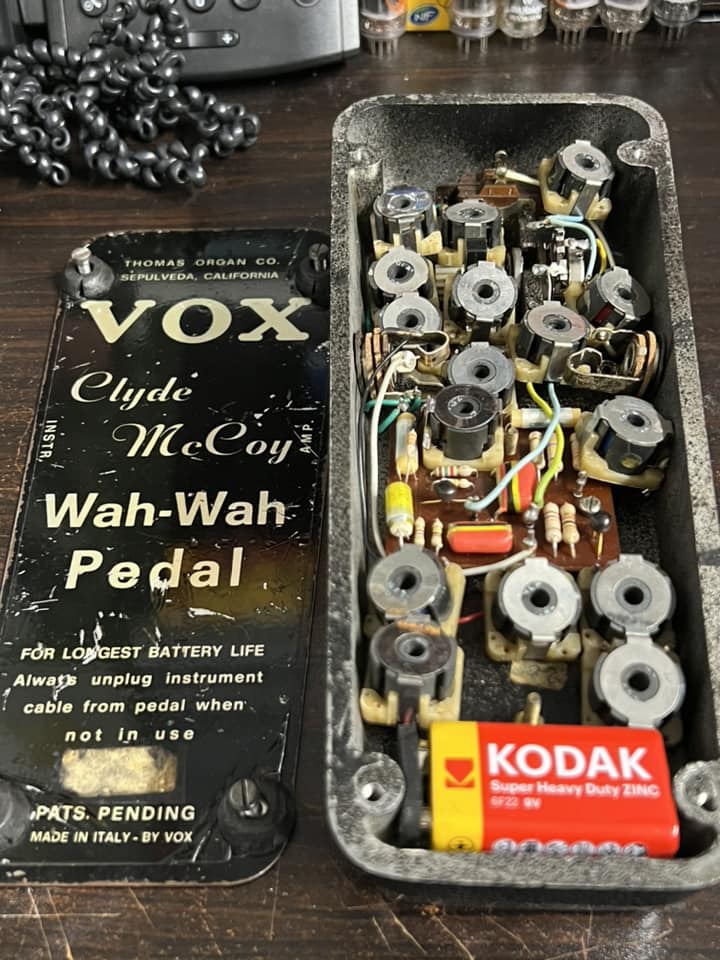 Restoring a 1967 Vox Clyde McCoy wah pedal