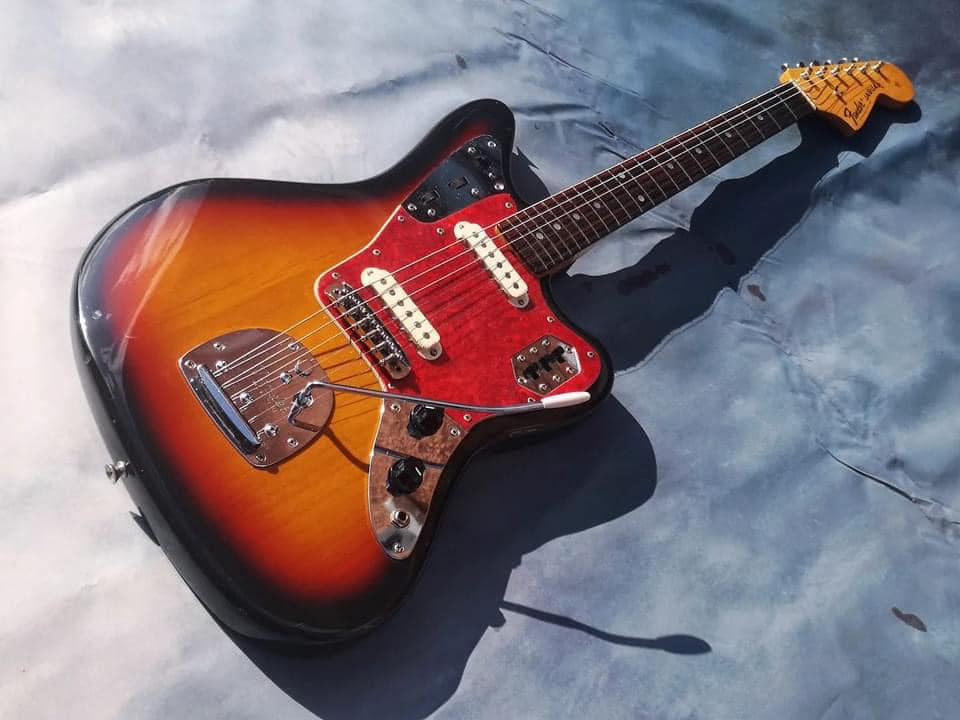 Fresh in on consignment: ca. 1995 Fender Jaguar with upgraded