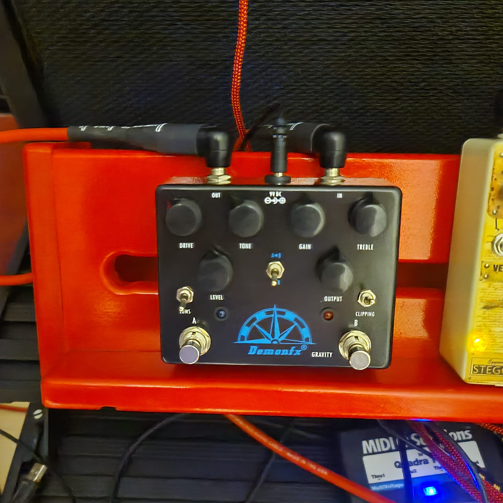 Demonfx Gravity（TS10 / Centaur系クローン） NPD Demonfx DFG Gravity Overdrive left-TS10 right-Klon great pedal