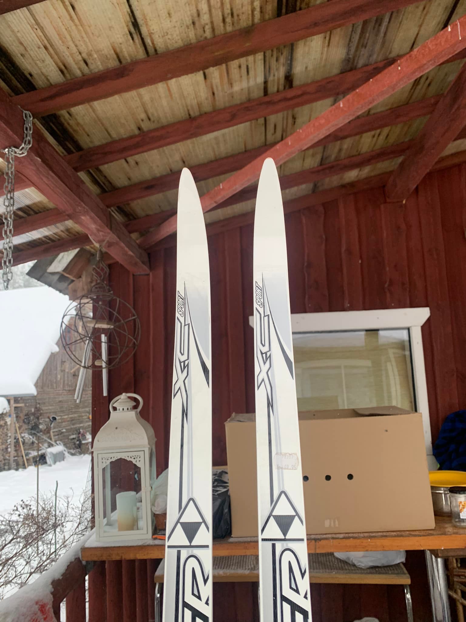 salomon aero 7 skin xc skis item 8998saa7skn18 size 198cm Package For Men  Velotique A performance skating ski that delivers smooth glide and stable Salomon Cross-Country Touring Skis |