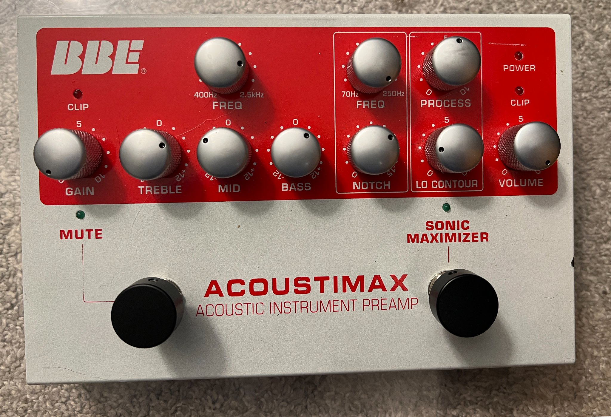 Is the BBE Acoustimax a good preamp for pedalboards?