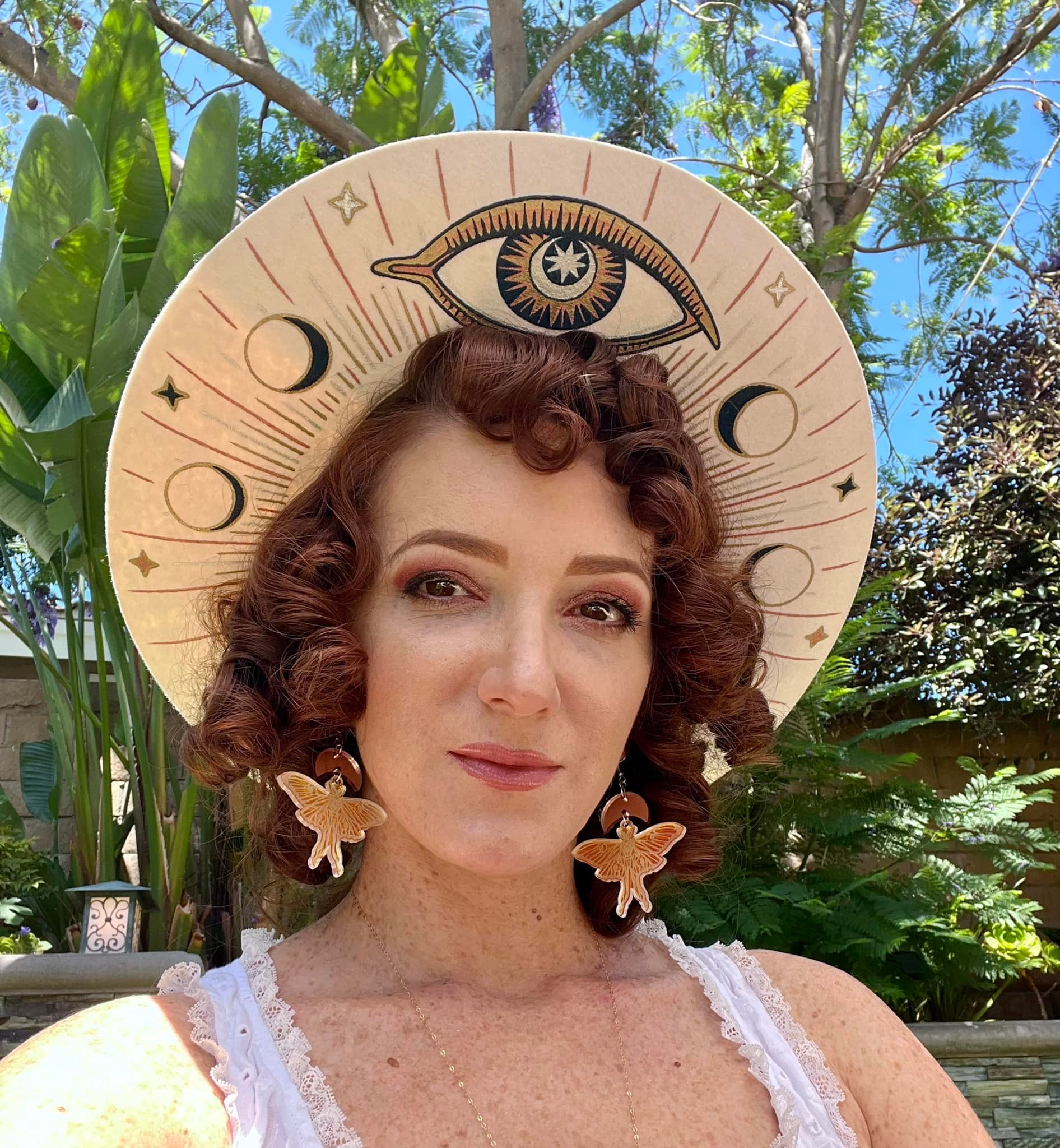 Witchy hat art with third eye design