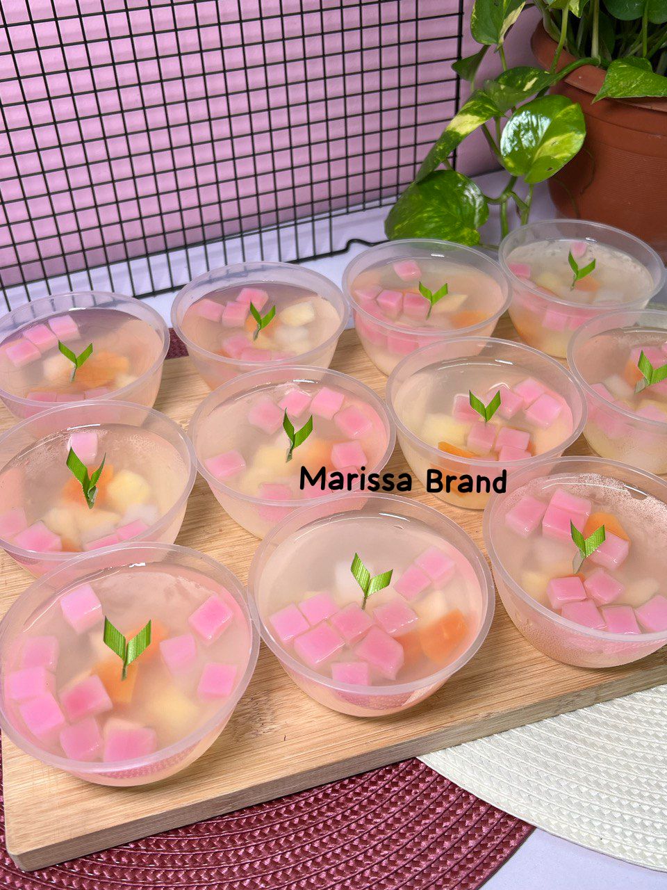 cara makan marissa glutathione 🔴**JELLY KOKTAIL SIMPLE**🔴 **BAHAN-BAHAN:** 1. 1 pek serbuk jelly 2. 1 tin buah koktail 3. Sedikit nata decoco **CARA PENYEDIAAN:** 1. Panaskan 1500ml air (campuran air koktail + air biasa) 2 Boxes:2 Boxes L-Glutathione 200 mg, 90 loox-skip