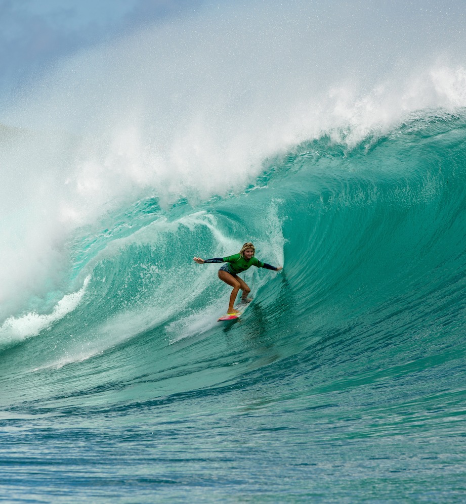 スポーツ・フィットネス Girls Rip - a new era in women's surfing With 15 year old Erin Brooks the future of women's surfing is