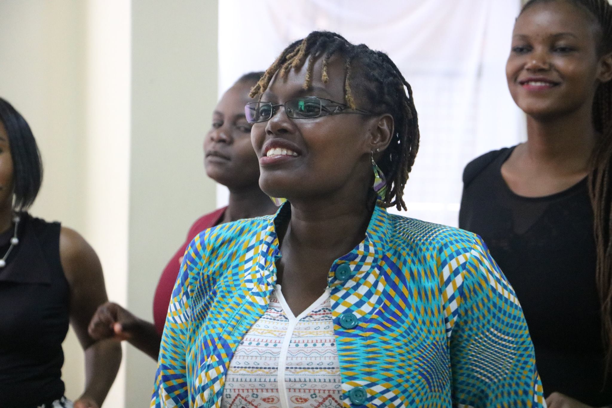 Wakusifiwa Wakuabudiwa Ni Wewe Tu Mungu Pastor Joanne Kamau Facebook Wakuabudiwa, wakuheshimiwa ni wewe mungu (you are worthy of worship and honor) wakupewa sifa, na utukufu, ni wewe umesema wewe, jina lako liko liliko ni we mungu (you're the i am god) unafanya mambo yaliyo juu ya fahamu zetu mungu (you do amazing things. facebook