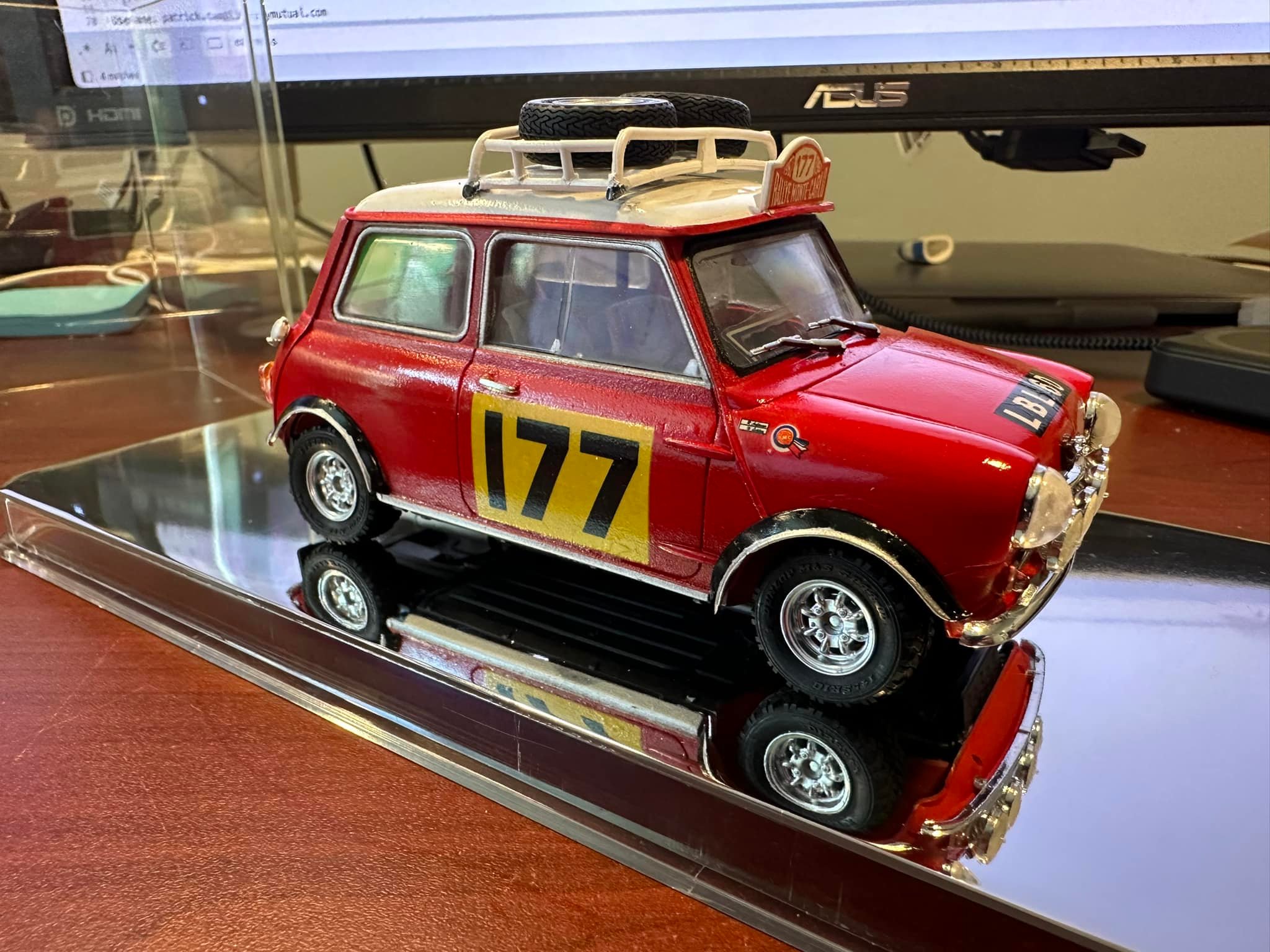1:18 ミニクーパー1275S RALLY Mini Cooper 1275'S Rally 1967 1:18