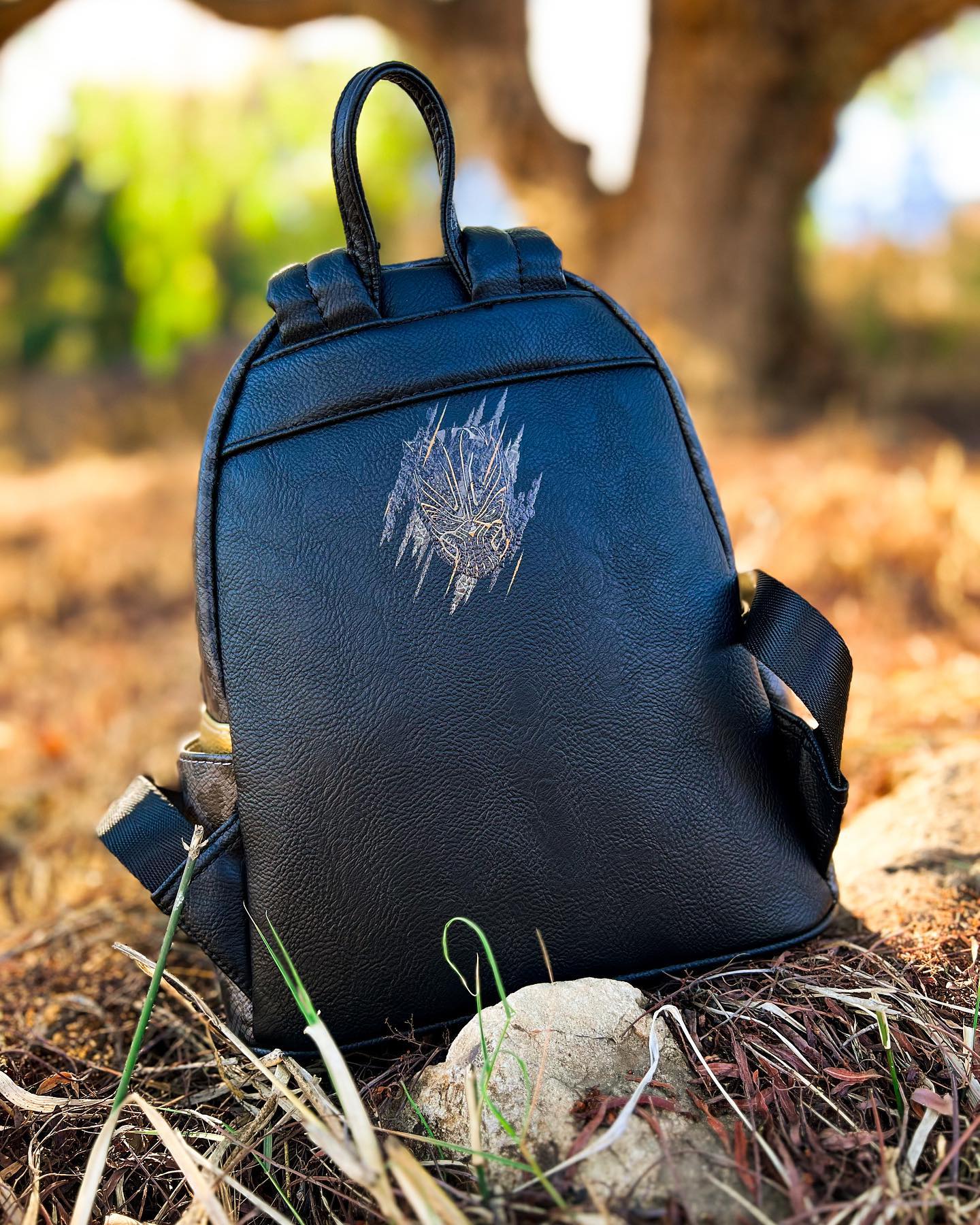 adidas black panther backpack WEVIBOFU Leopard Blue Eyes for Boys Girls Elementary School Bag Kids Travel Bags Casual Rucksack Laptop Bookbag It takes the shape of a geometric panther Backpack Adidas Marvel Collection Adidas