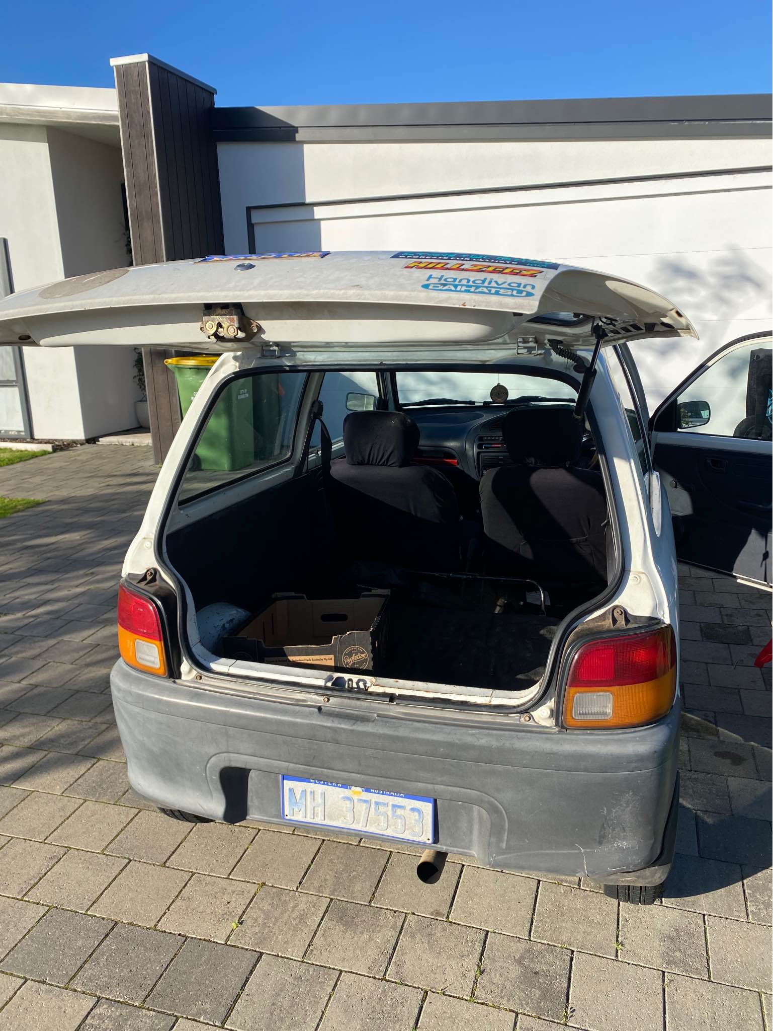 1996 Daihatsu Handivan