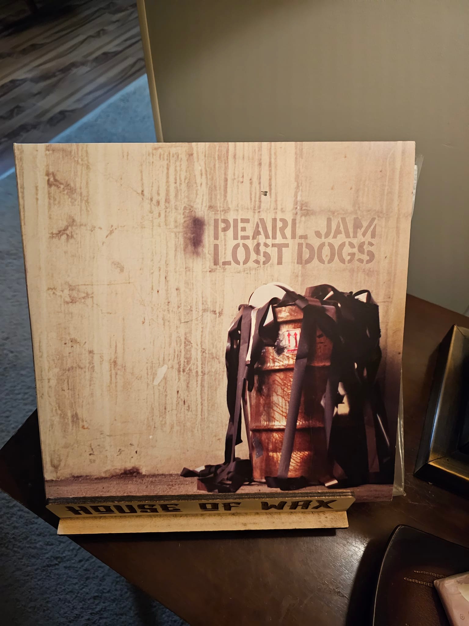 Pearl Jam - Lost Dogs 2003 US - Epic