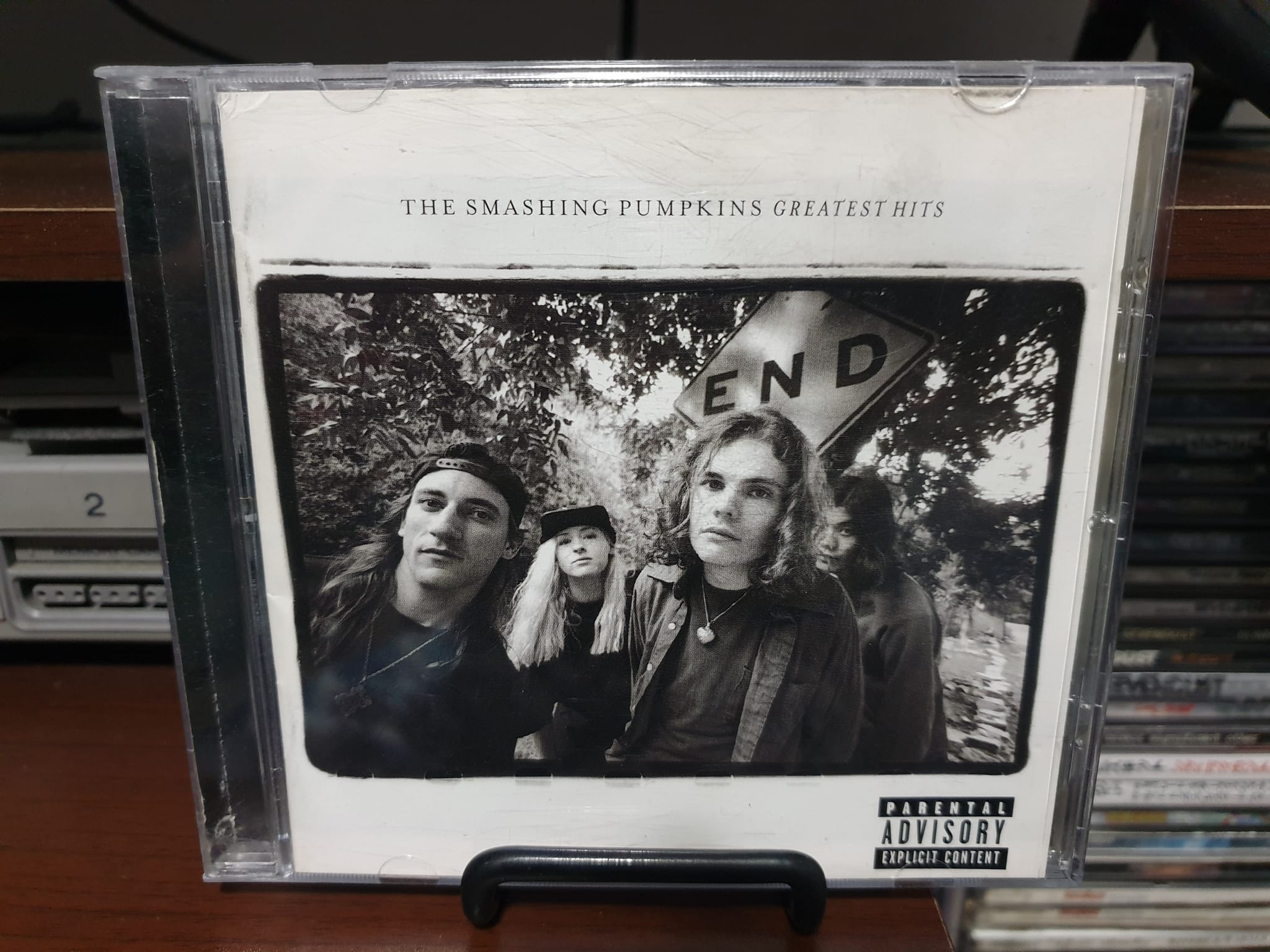 In 1993, Smashing Pumpkins broke big witj their 2nd album. Writen