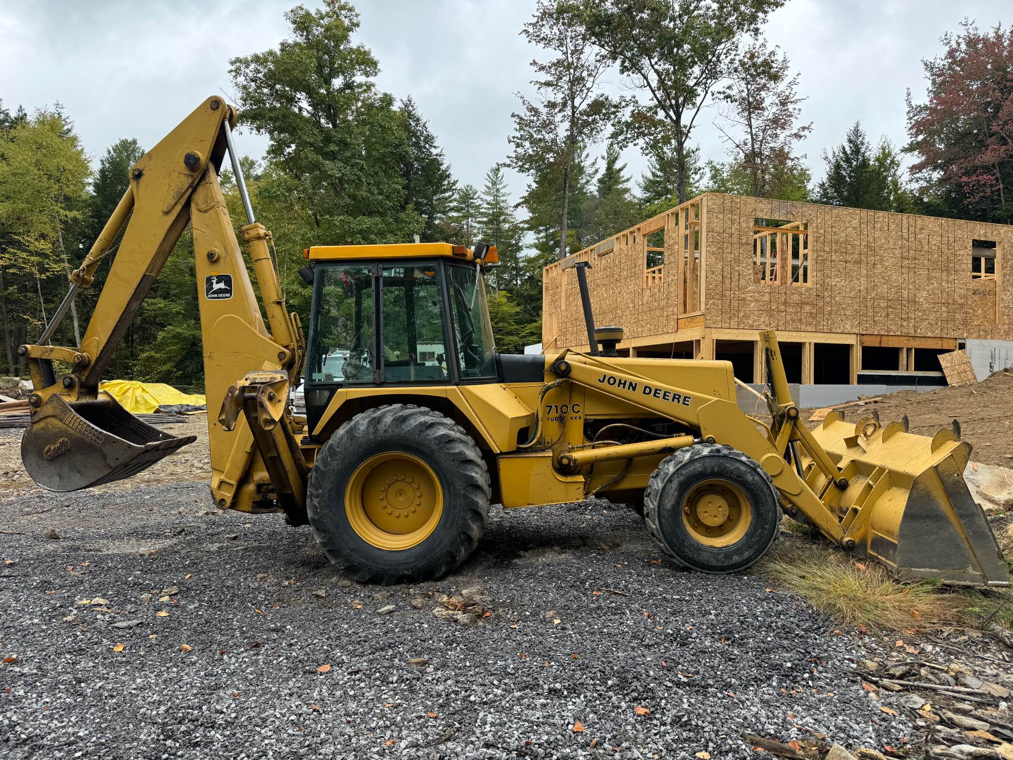 1989 John Deere 710C Loader Backhoe 4x4 - Commercial Vehicles - Weare ...
