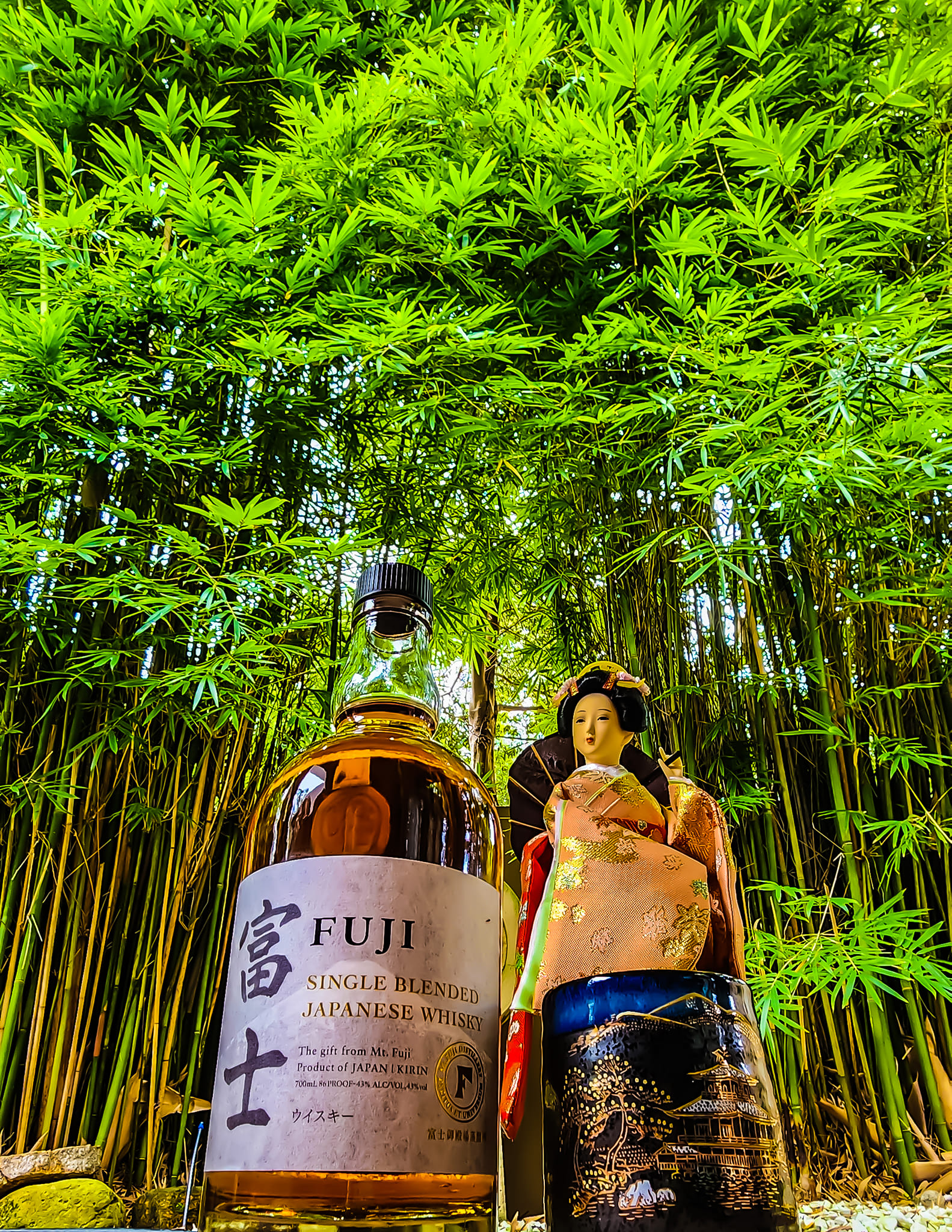 A special bottle of Kurayoshi 18 years with designed of Japanese 
