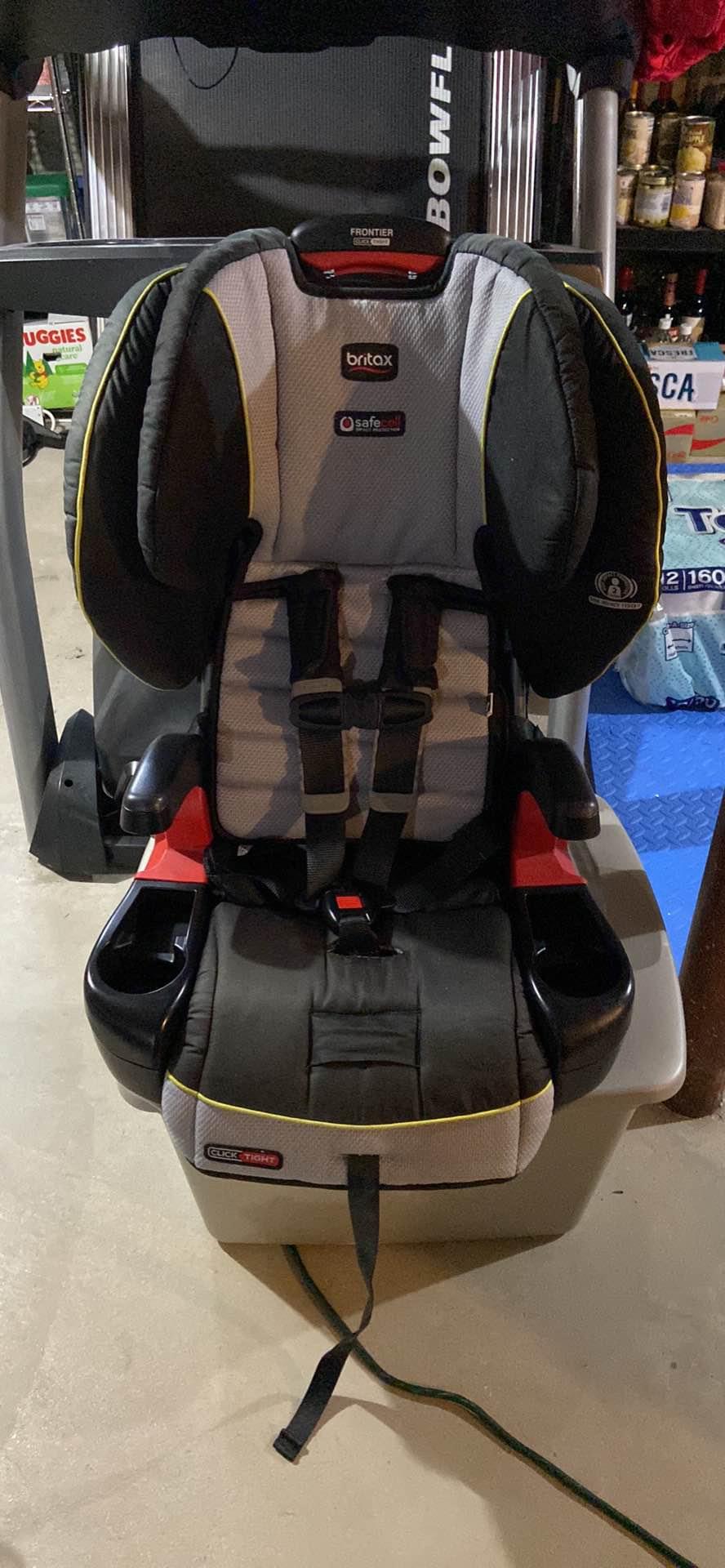 rumble seat uppababy greyson RumbleSeat V3 Comfort meets convenience with Schutt Adult Men's F7 Model:CDN6102MFB Cable Crossover