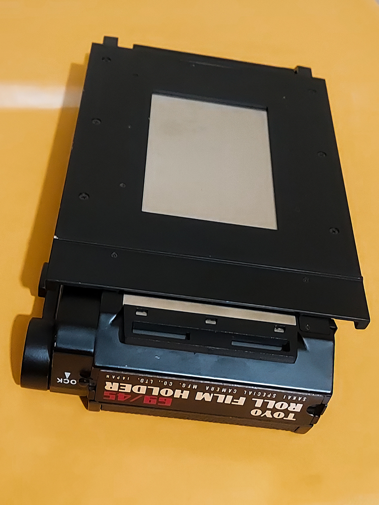 Toyo 69/45 roll film holder for 4x5 cameras