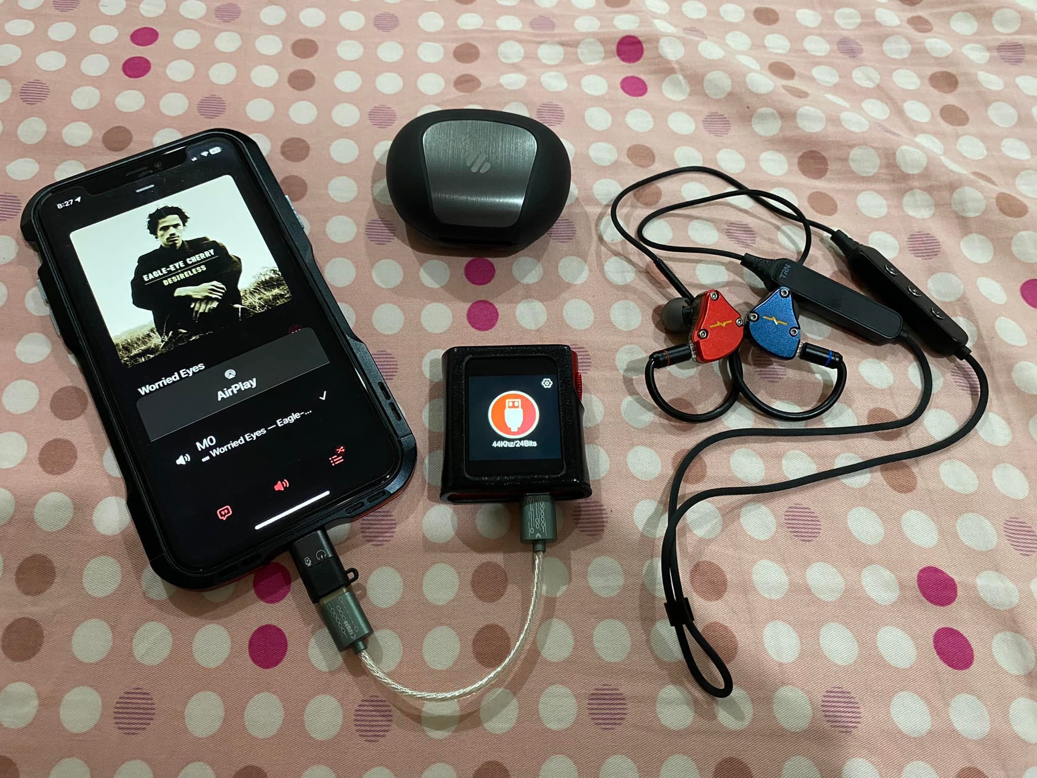 Shanling M0 Pro with 4.4mm adapter and Tacables
