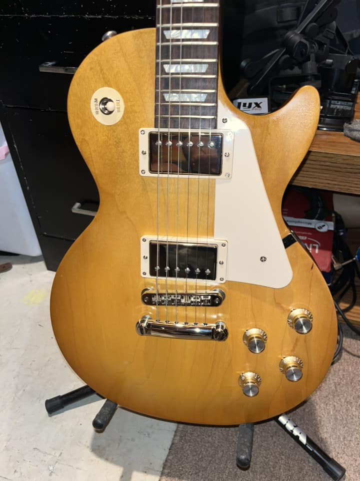 Found 2018 Gibson Les Paul Tribute with slim neck and 498T bridge