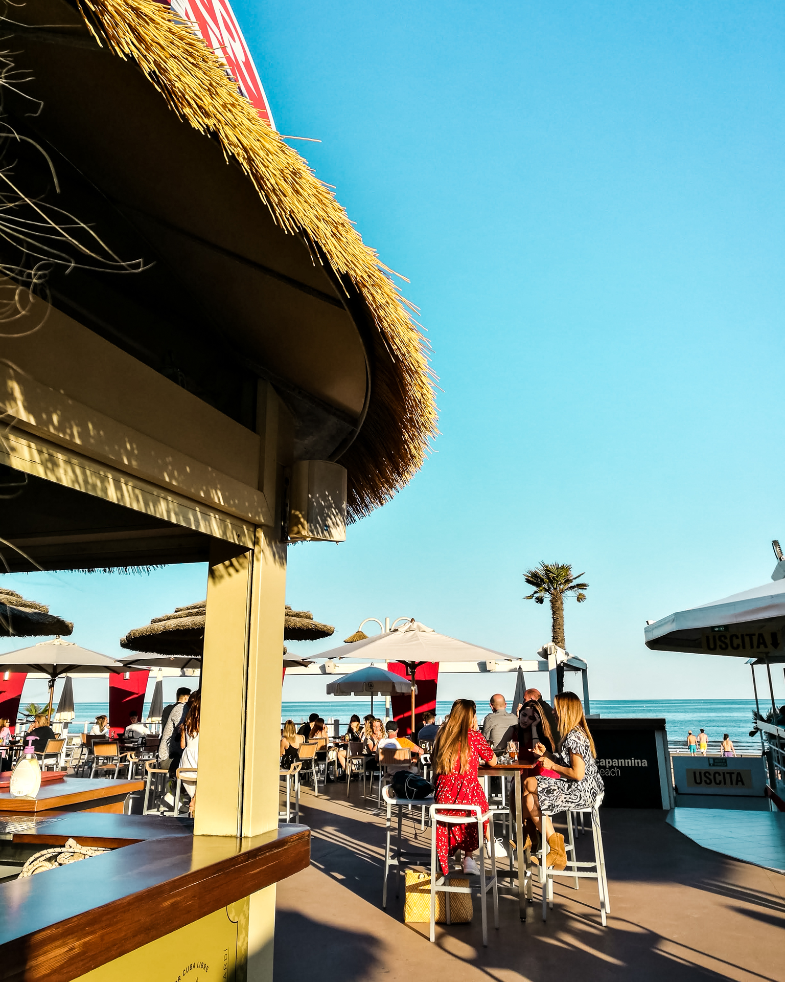 Capannina Beach Jesolo - 🌊☀️🍹Summer FRIDAYS vibes 😎 #CapanninaBeach # ...