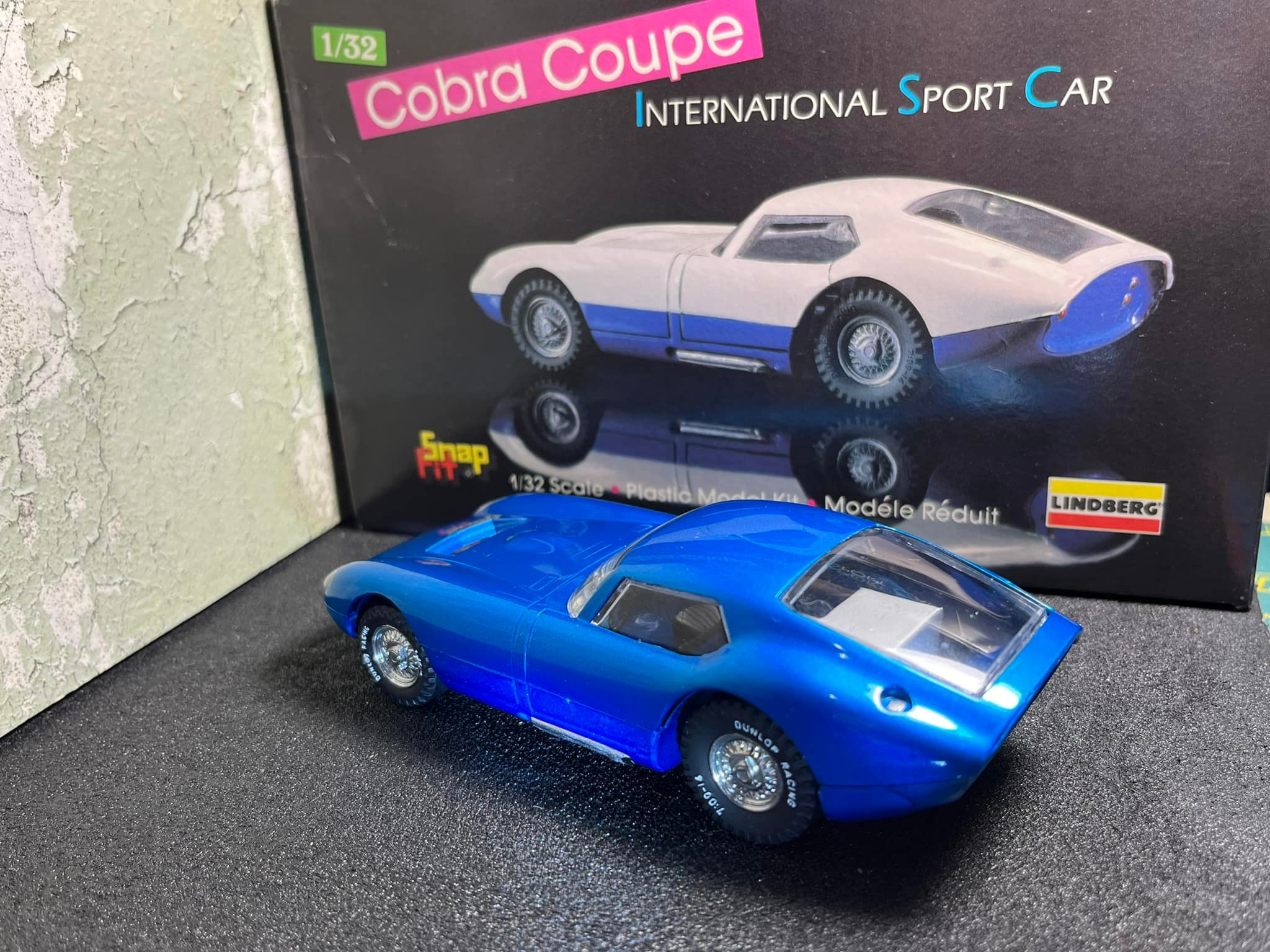 Old Lindberg Cobra Daytona coupe 1/24scale,Modelers FIA white