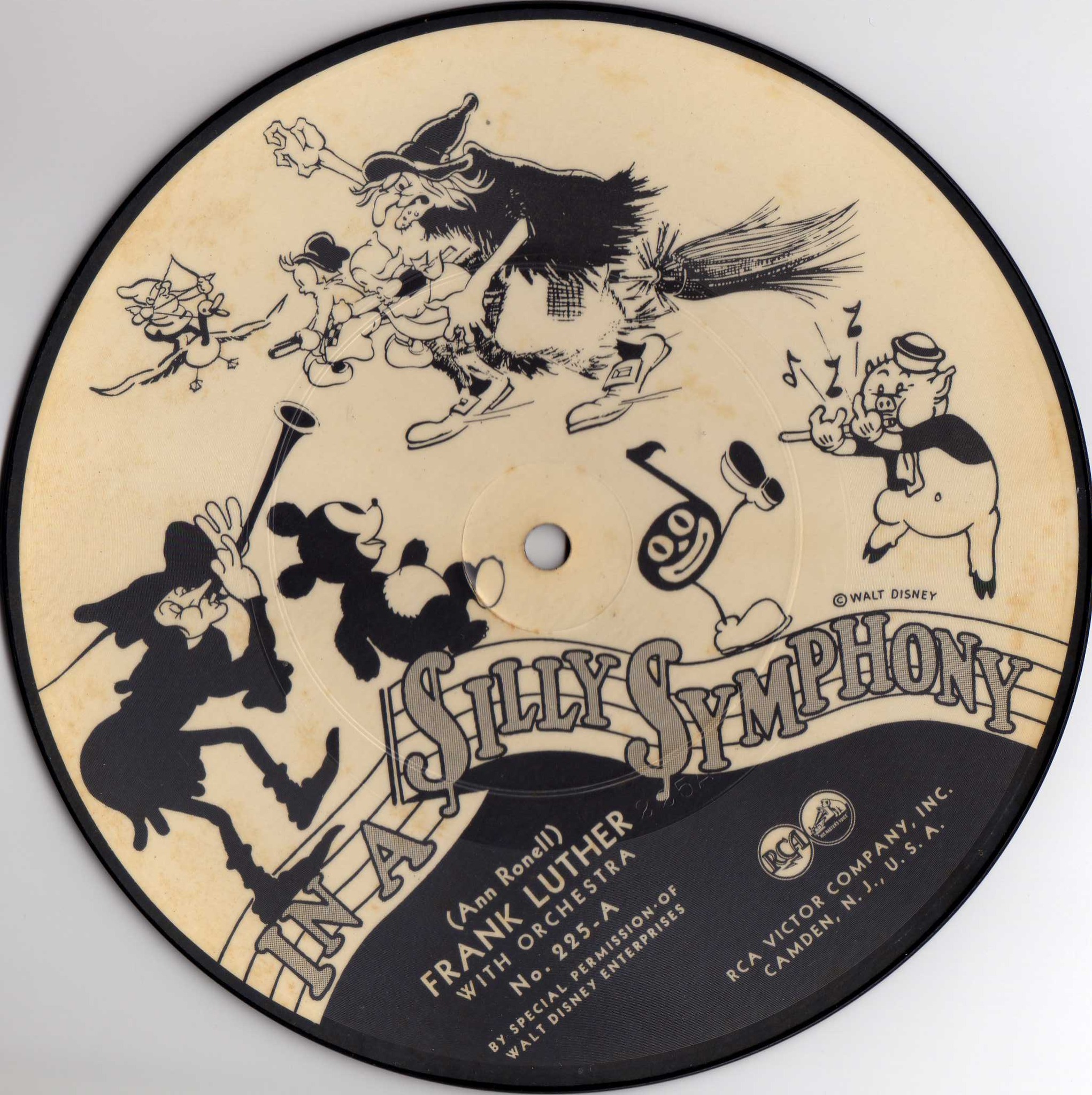 Vintage Disney record set released by RCA Victor in 1934