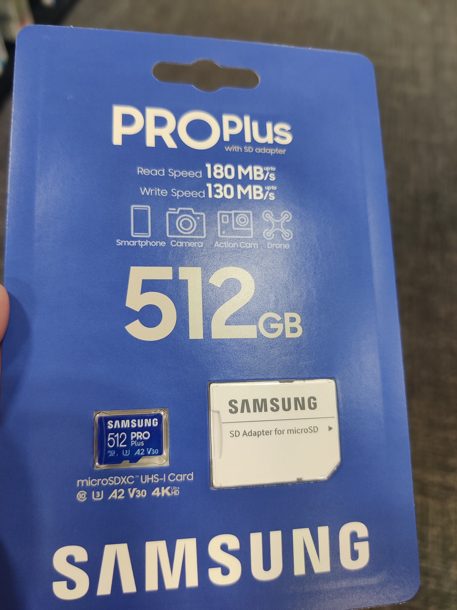 Does the 128GB microSD card work with Insta 360 X3?
