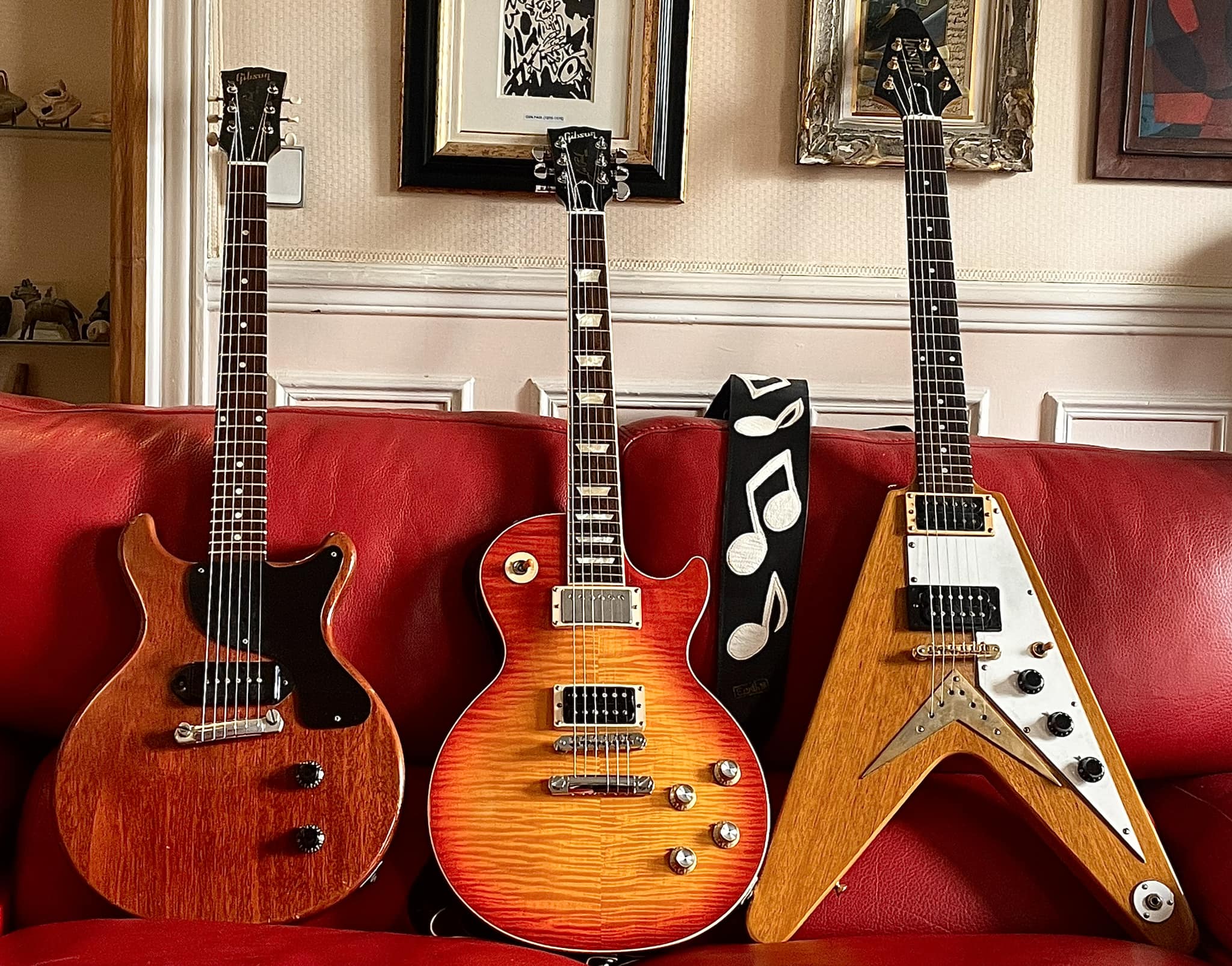 Nothing beats a SH-4 JB in the brigde of a Les Paul
