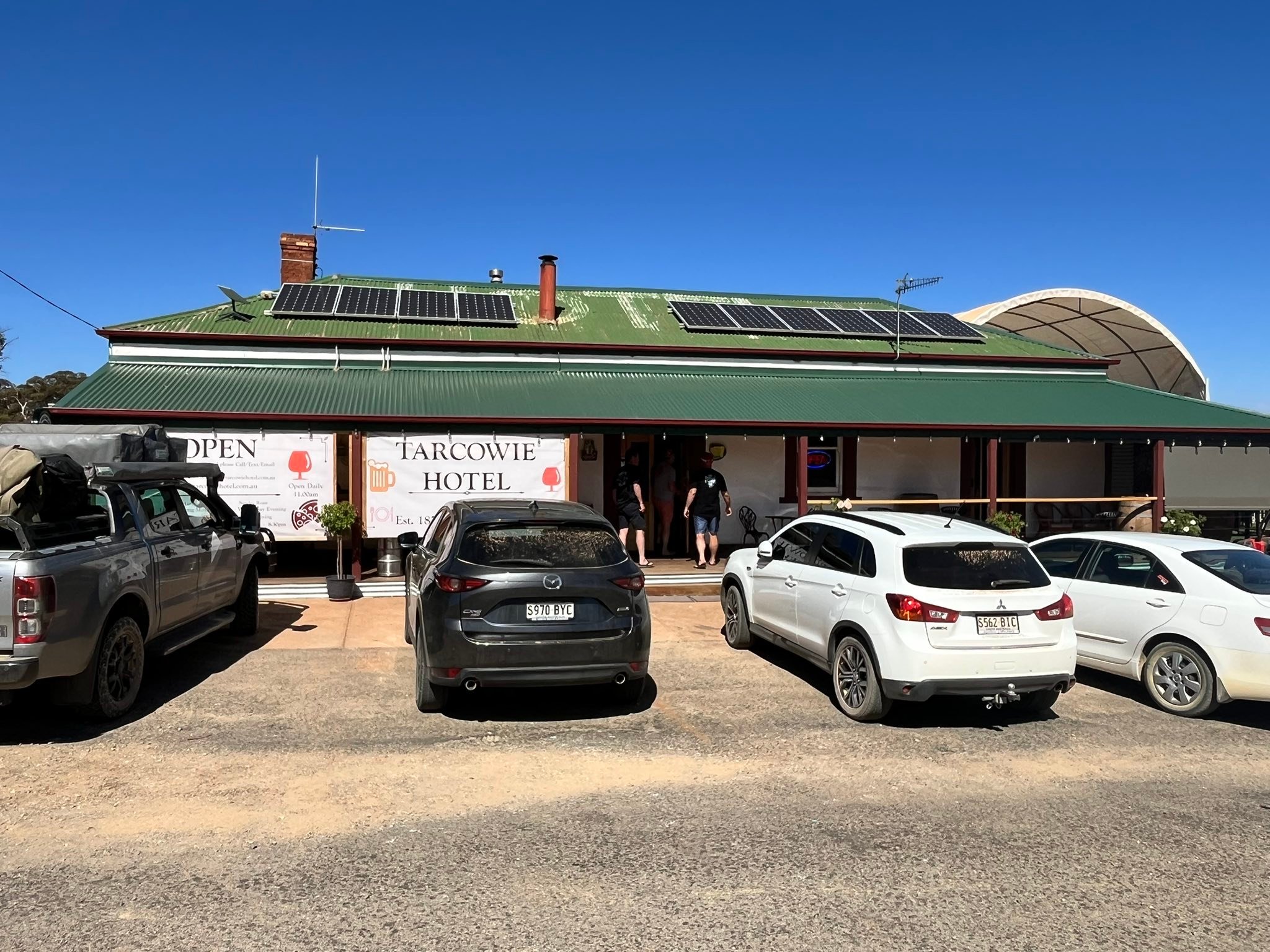 Australian Pub Project | Another cracking day for a road trip and ...