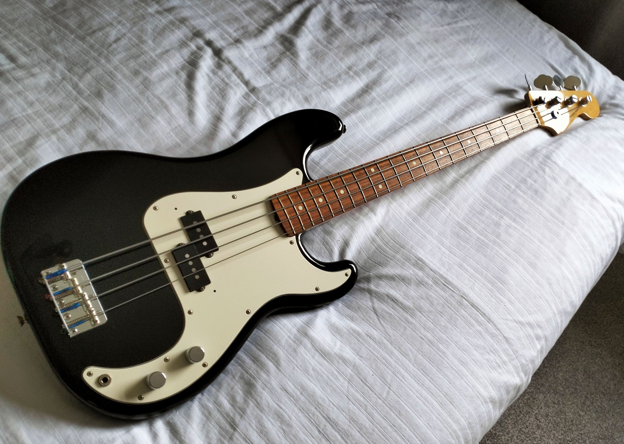 Vintage 1986 Fender Precision Bass for sale