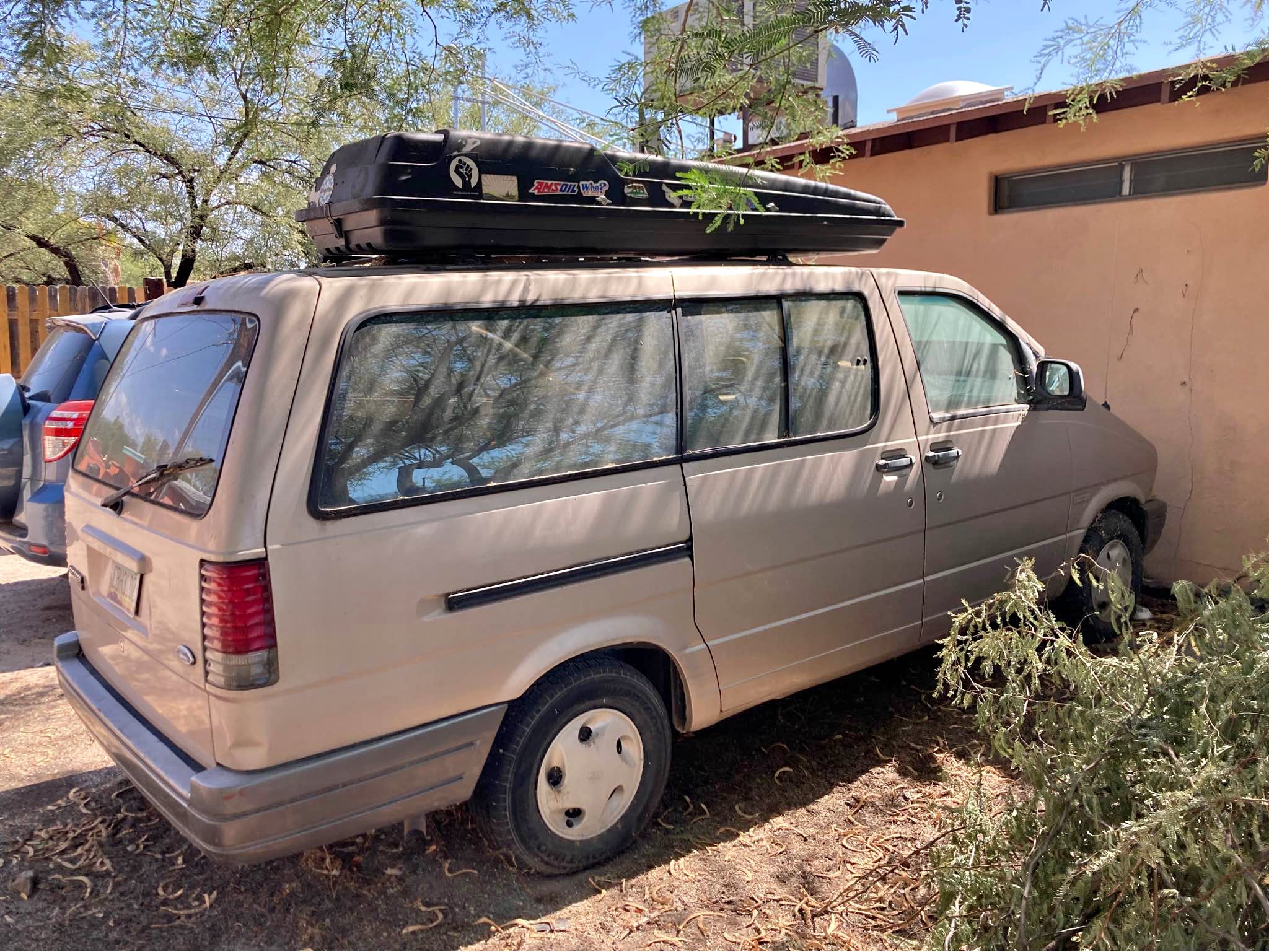 1997 Ford Aerostar Passenger · XLT Extended Minivan