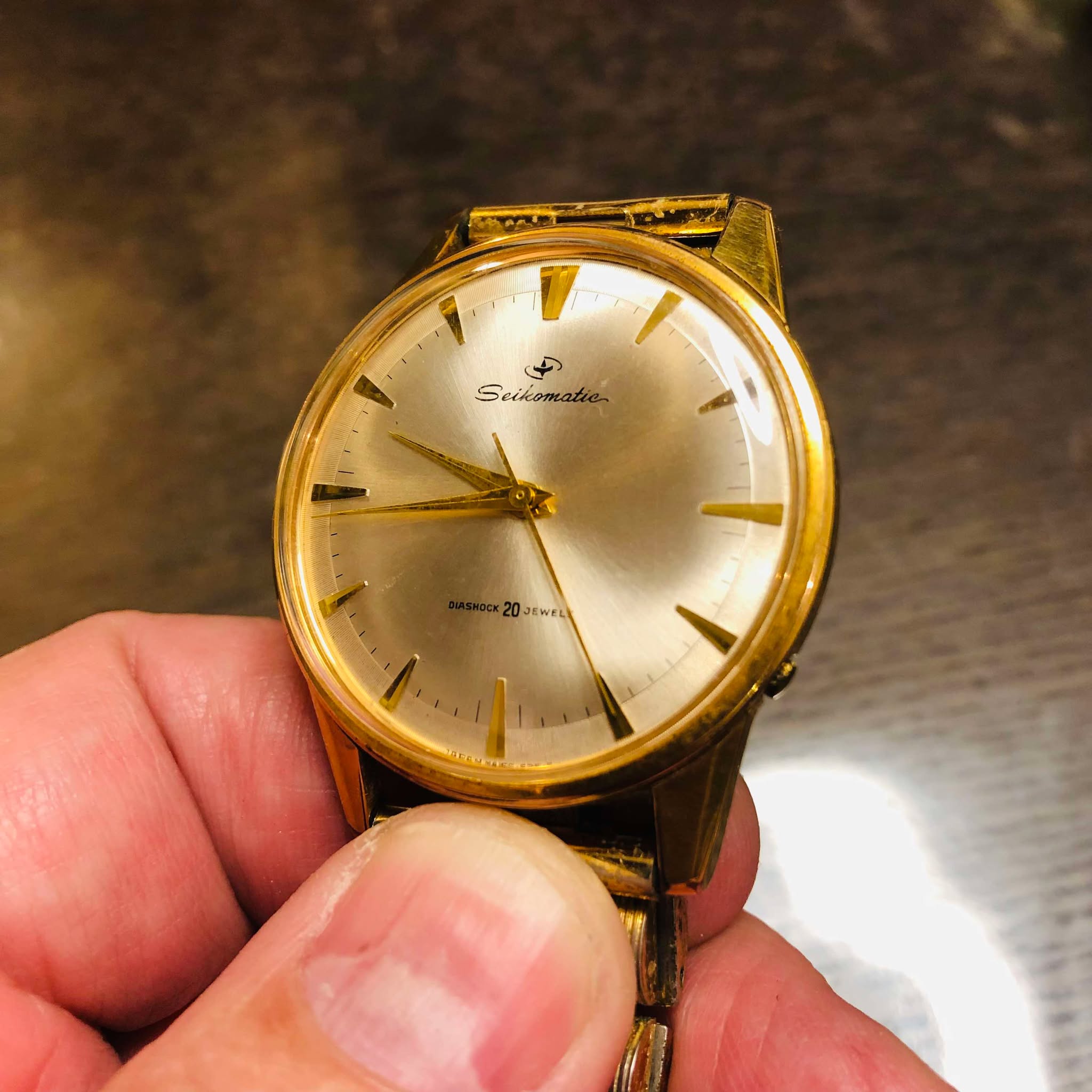 Sporting my J15031DE Seikomatic 20 jewel from 1962