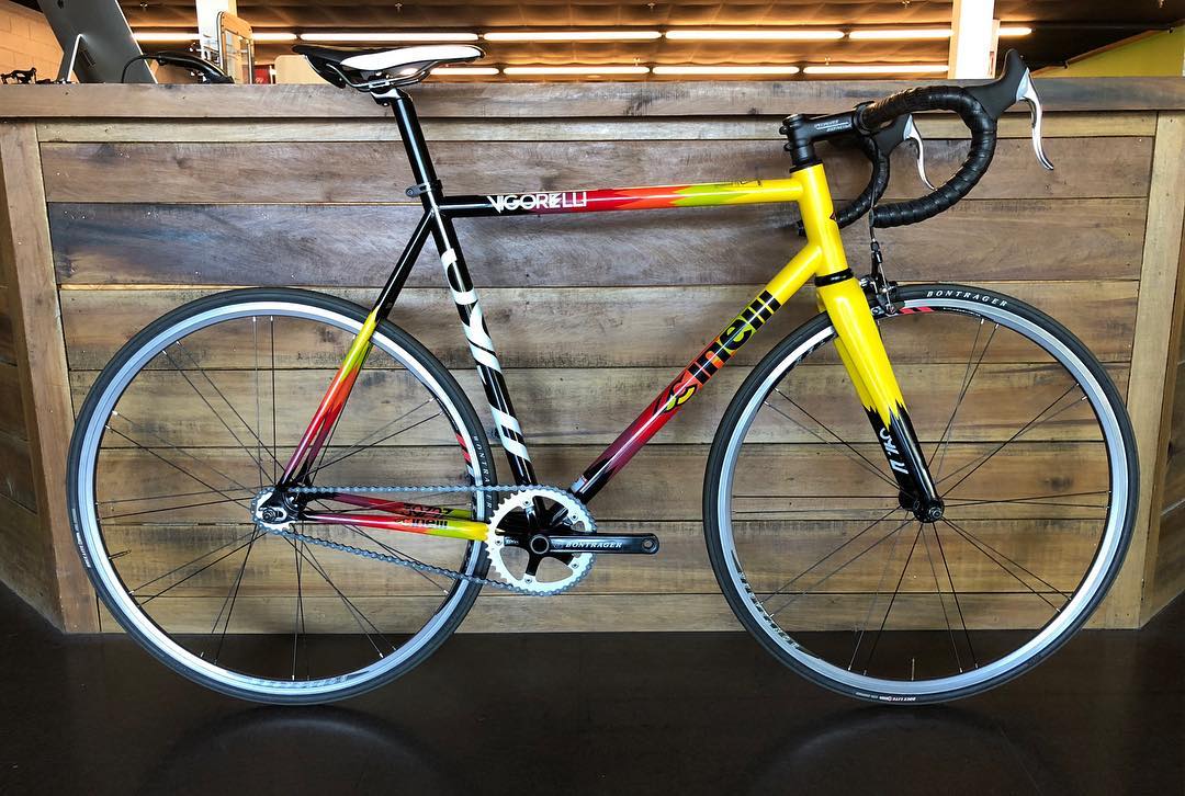 Say hello to your new track weapon! 🏁 The Cinelli Vigorelli Alu