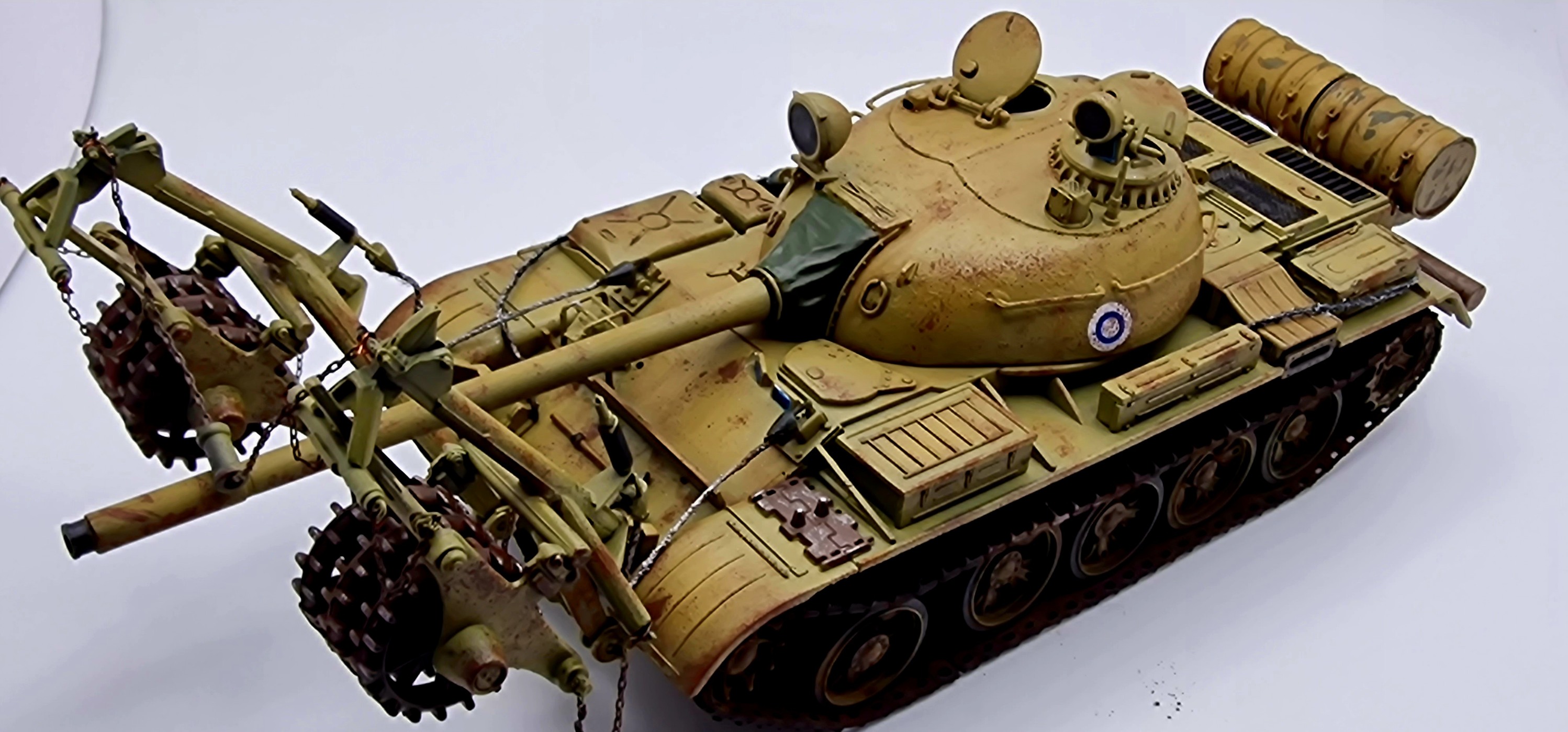 Academy 1/35 Finnish Army 155mm howitzer kit review