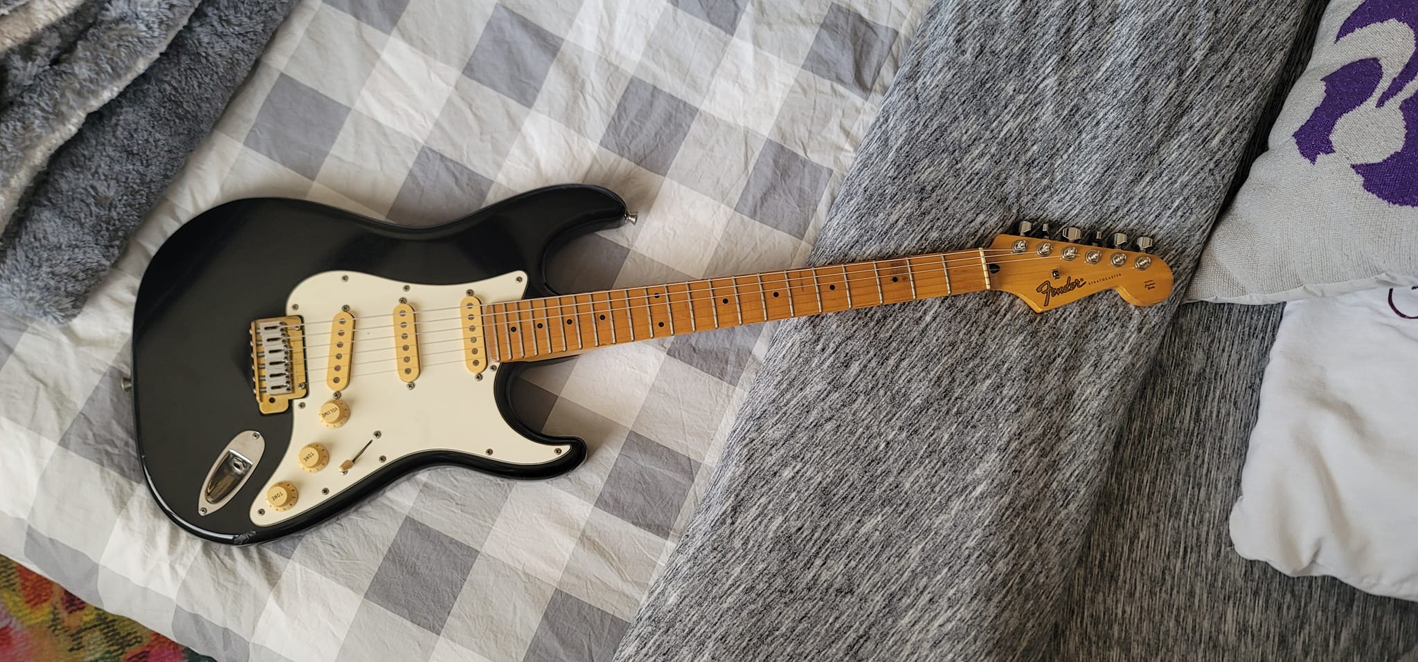 Any information on the Mij Fender Stratocaster STM-55?