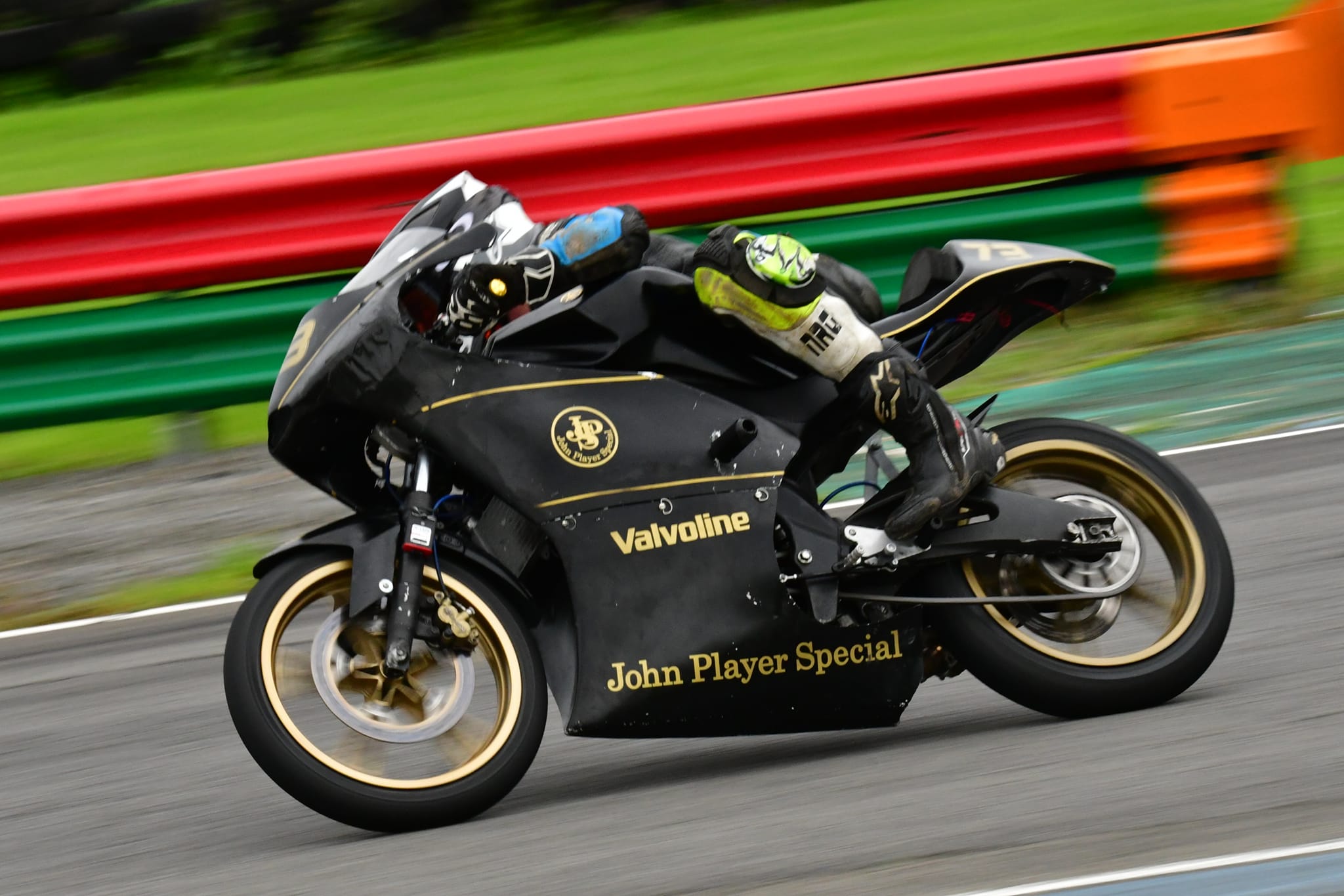 Hakim Danish finishes P13 in Moto3 2026 round 10