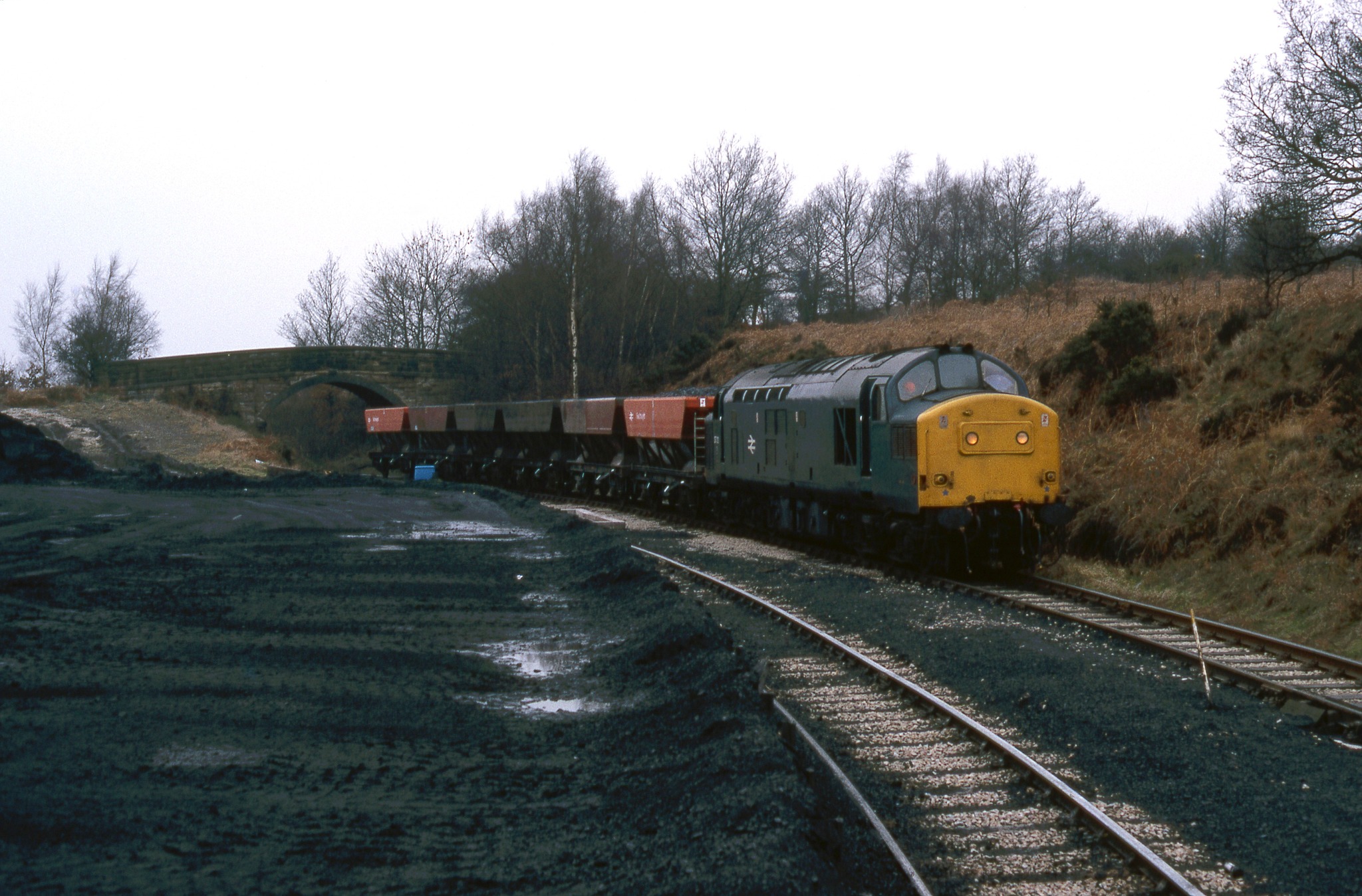 Rail Thing - 80s UK Railscene | 37212 at Baddesley Colliery 31st ...