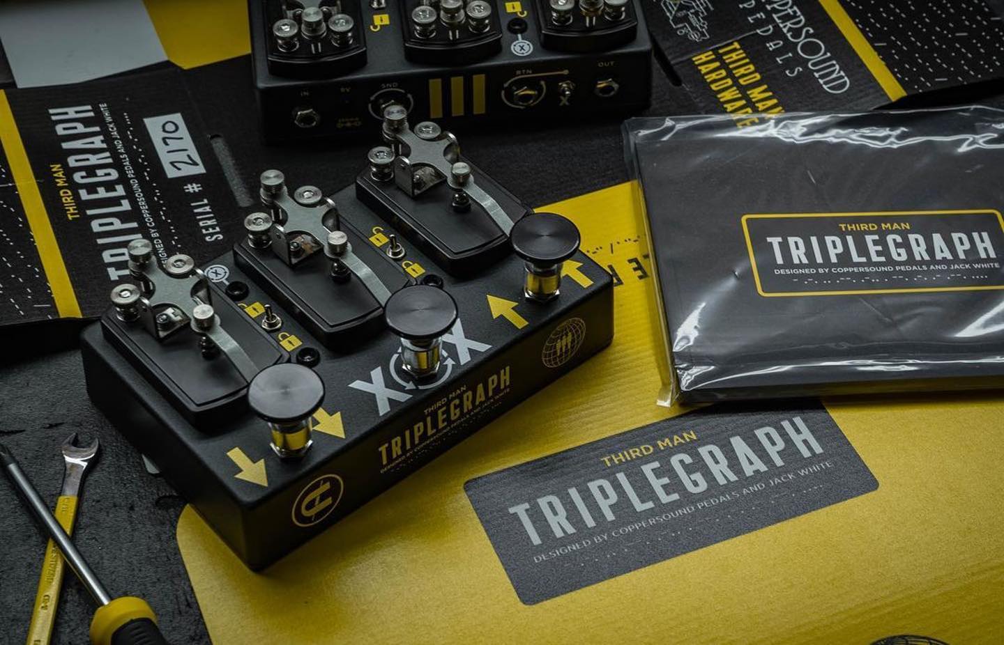 Repost @coppersoundpedals ・・・ Each Triplegraph is built by hand