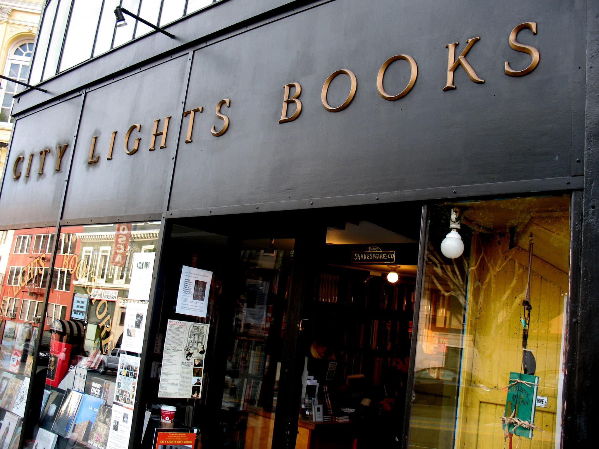 Visiting City Lights Bookstore in San Francisco on a US road trip