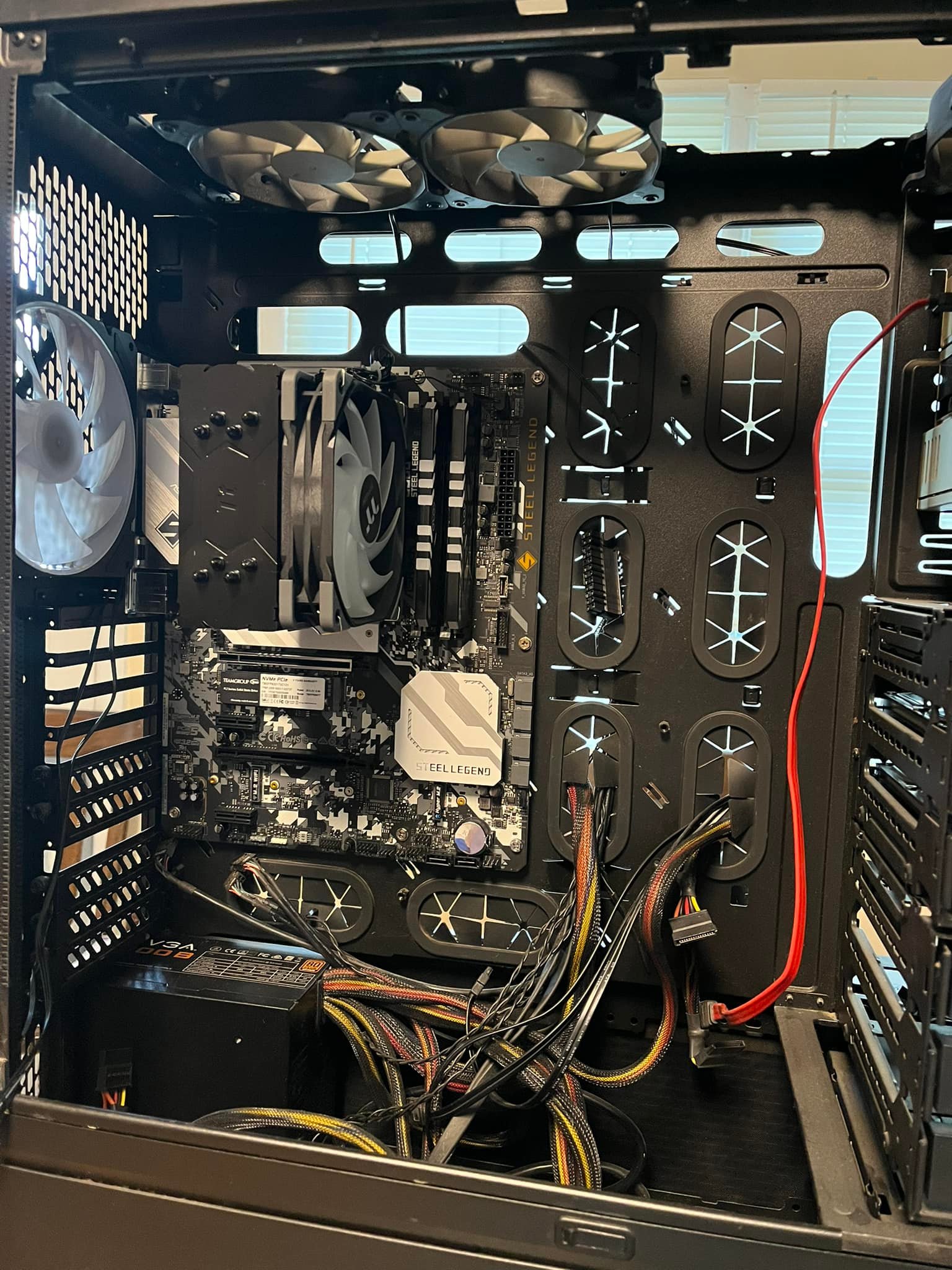 Antec P280 home server build with i7 3770k and 32gb ram